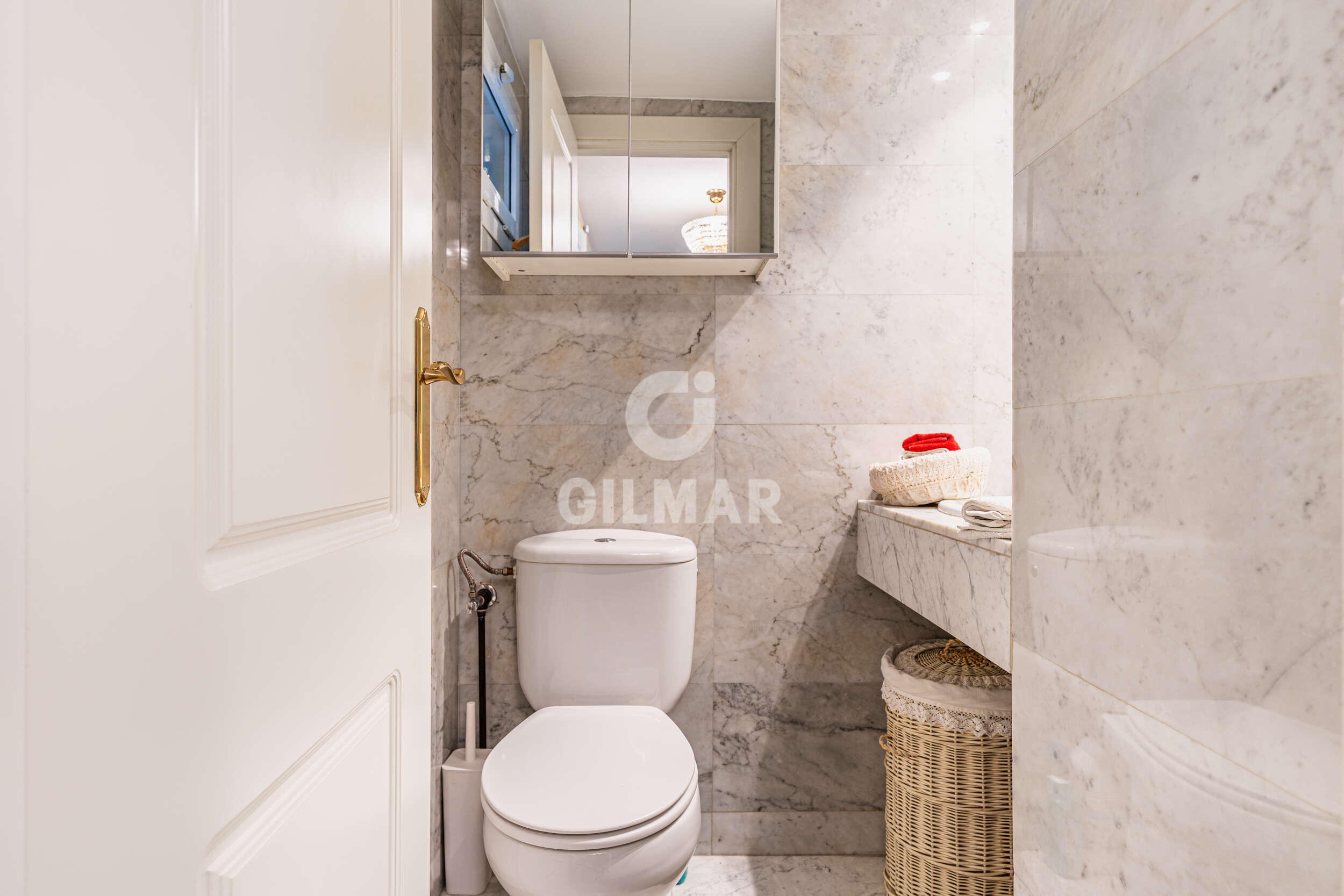 Photo of Semi-detached house