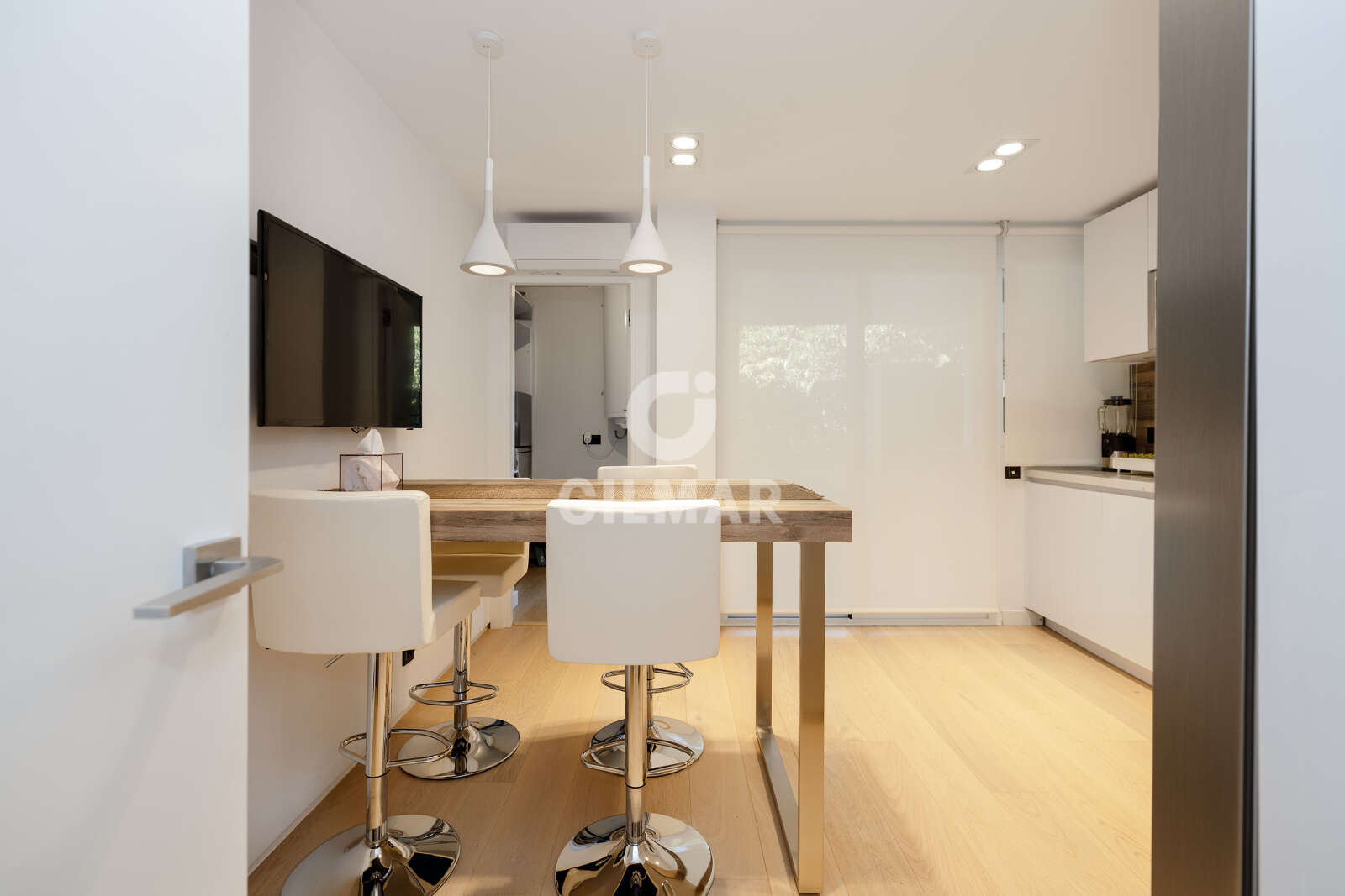 Property slider Gilmar