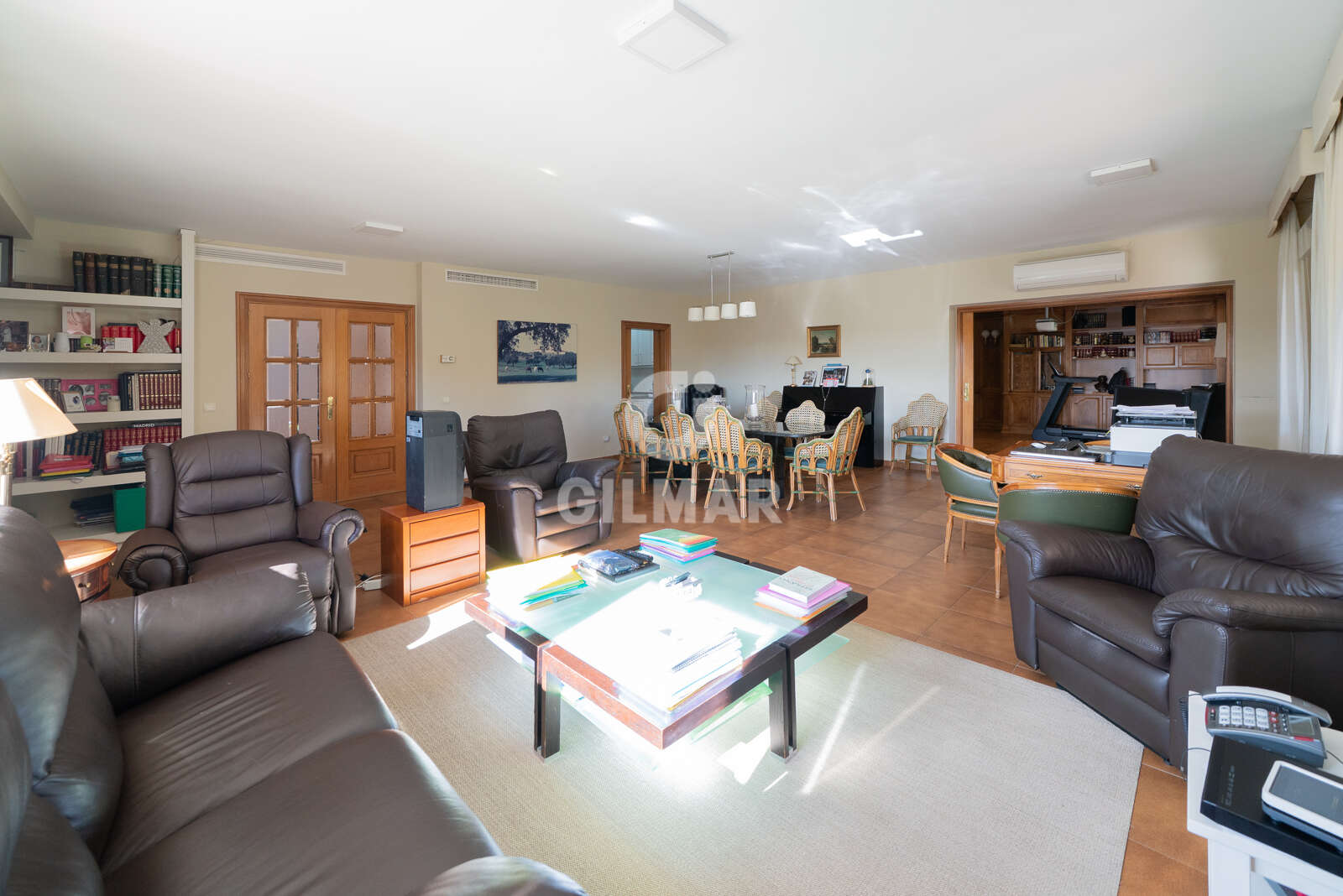 Property slider Gilmar