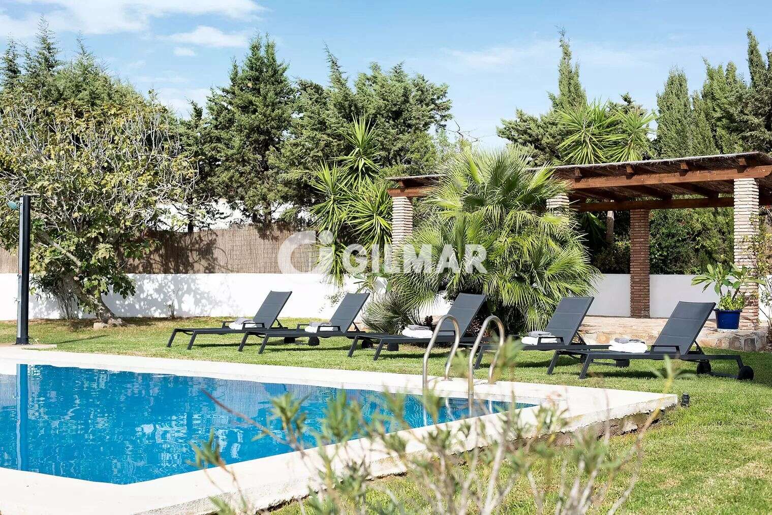 Property slider Gilmar