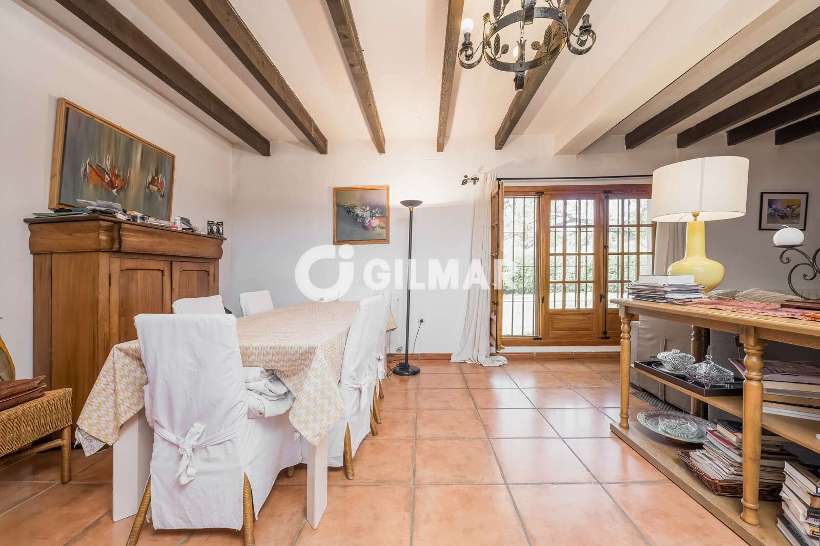 Property slider Gilmar