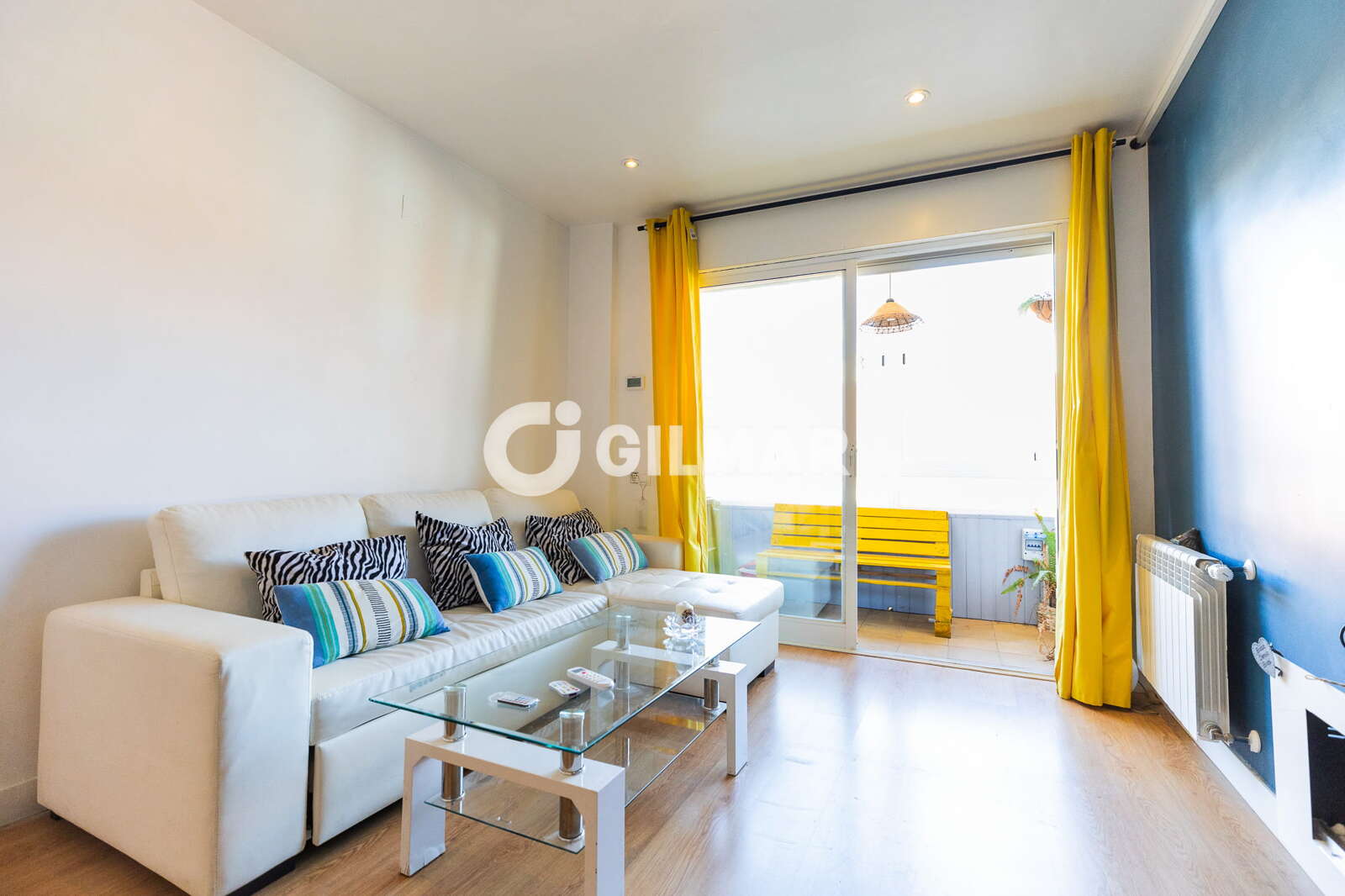 Property slider Gilmar