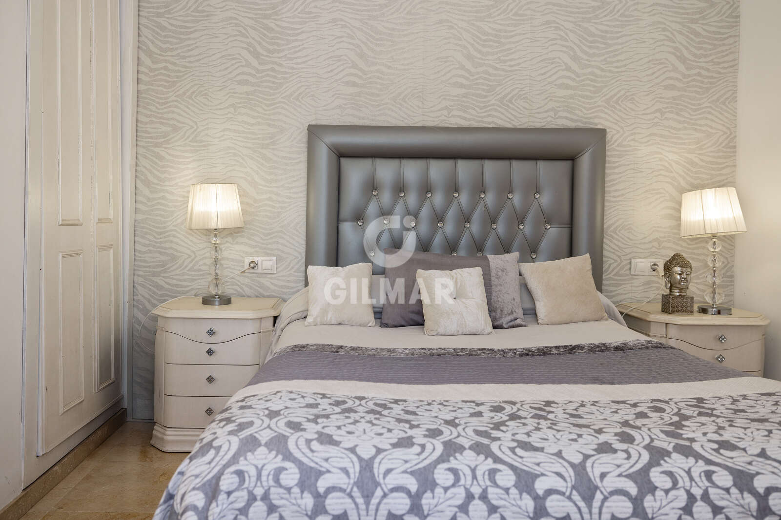 Property slider Gilmar