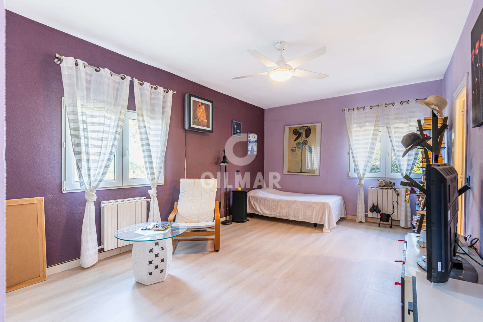 Property slider Gilmar