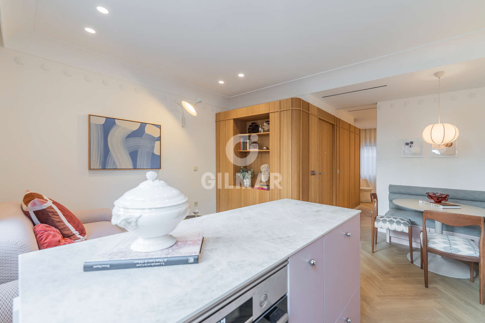 Property slider Gilmar