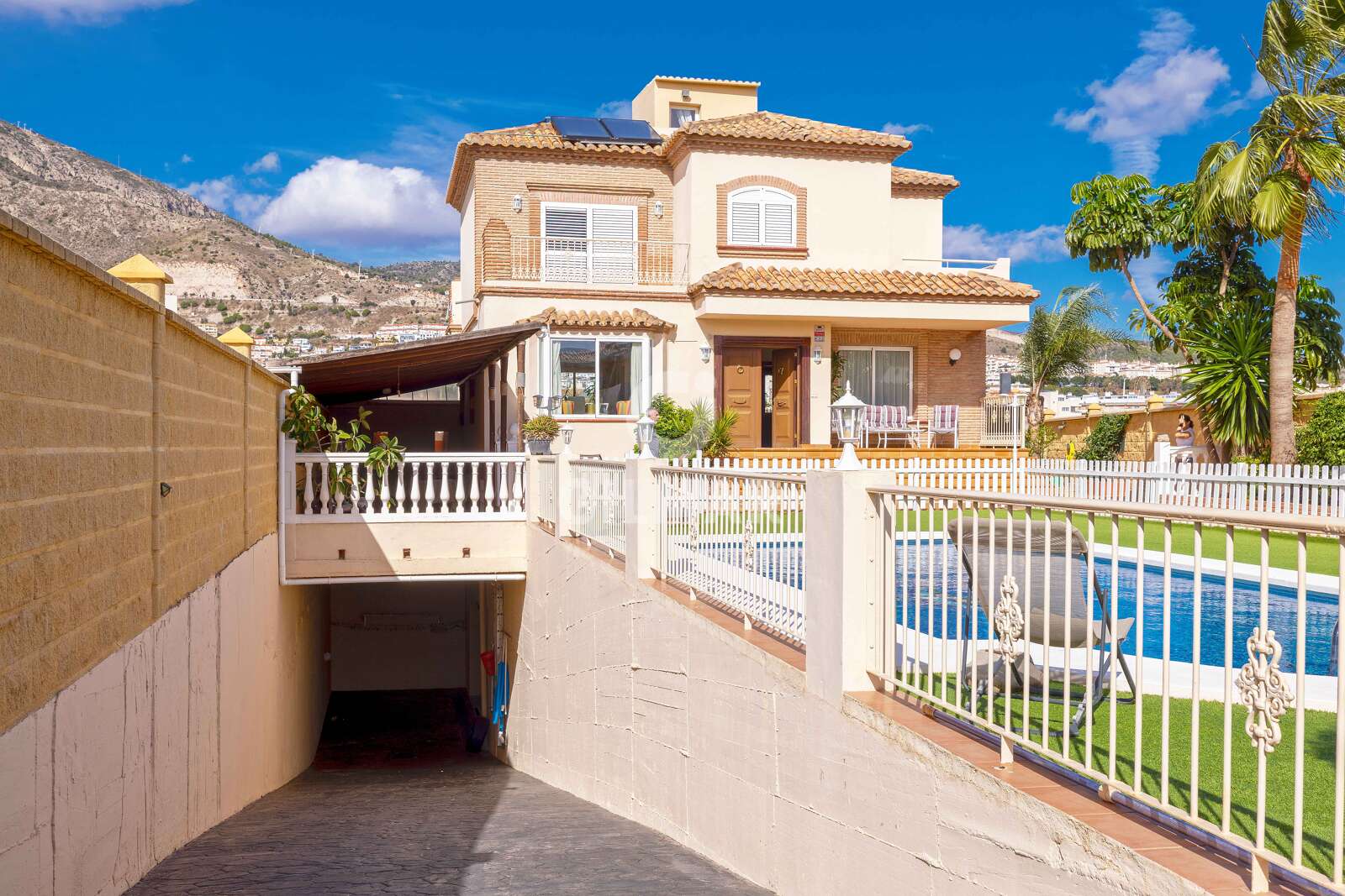 Property slider Gilmar