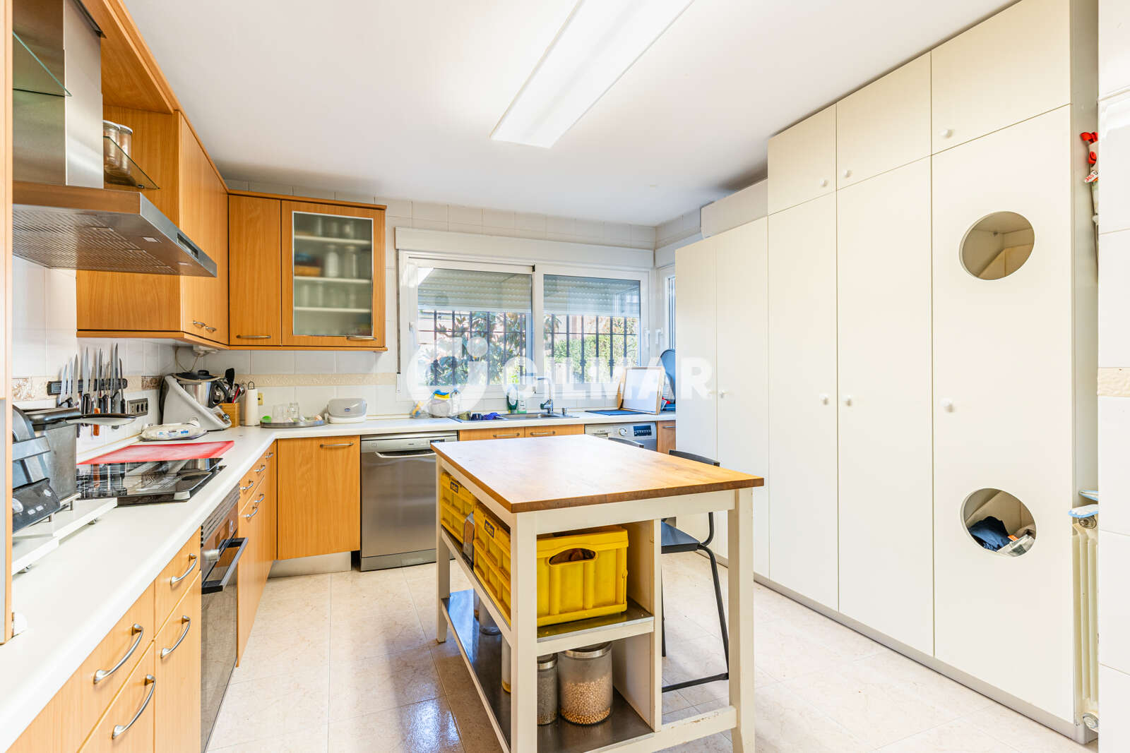 Property slider Gilmar