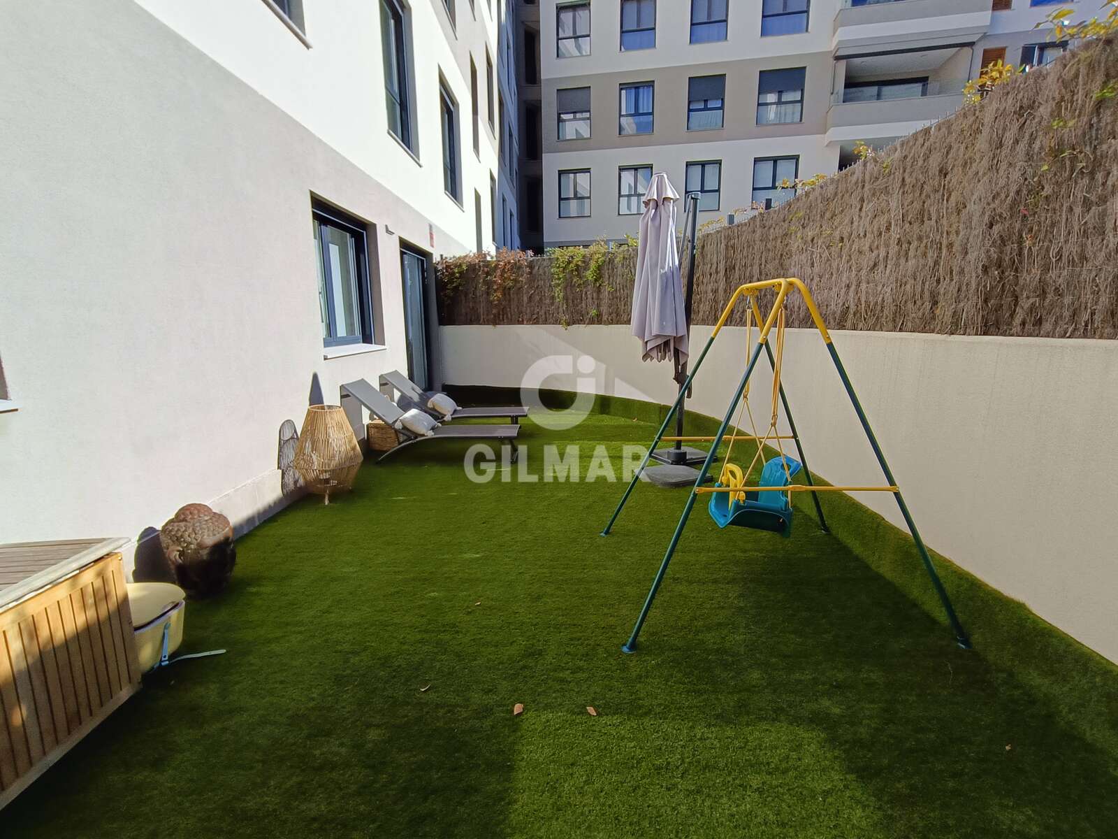 Property slider Gilmar