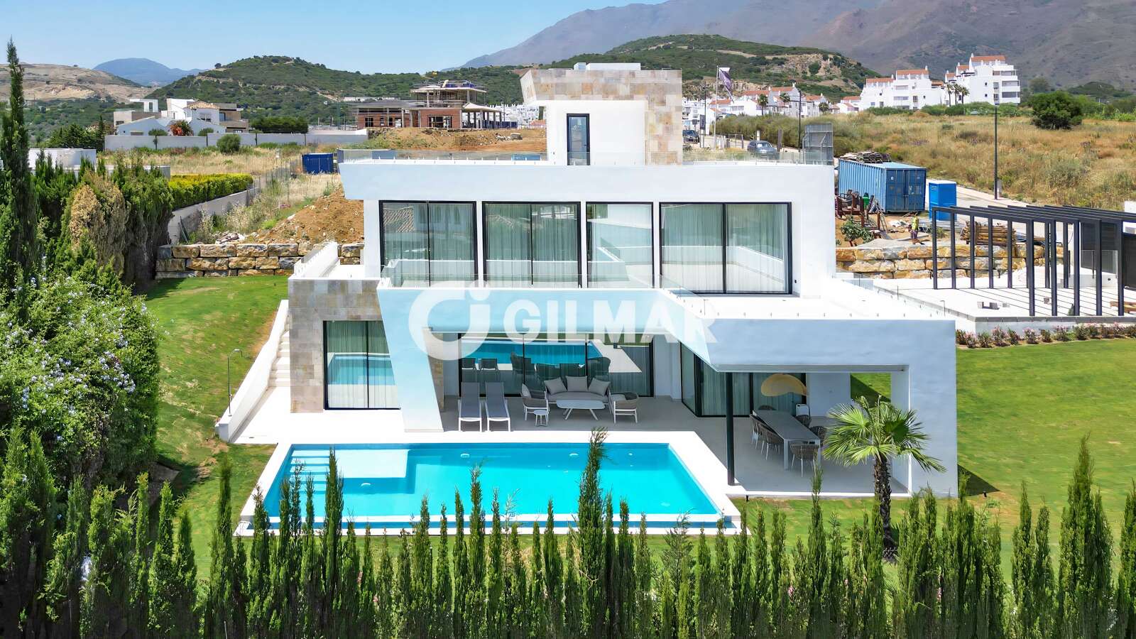 Property slider Gilmar