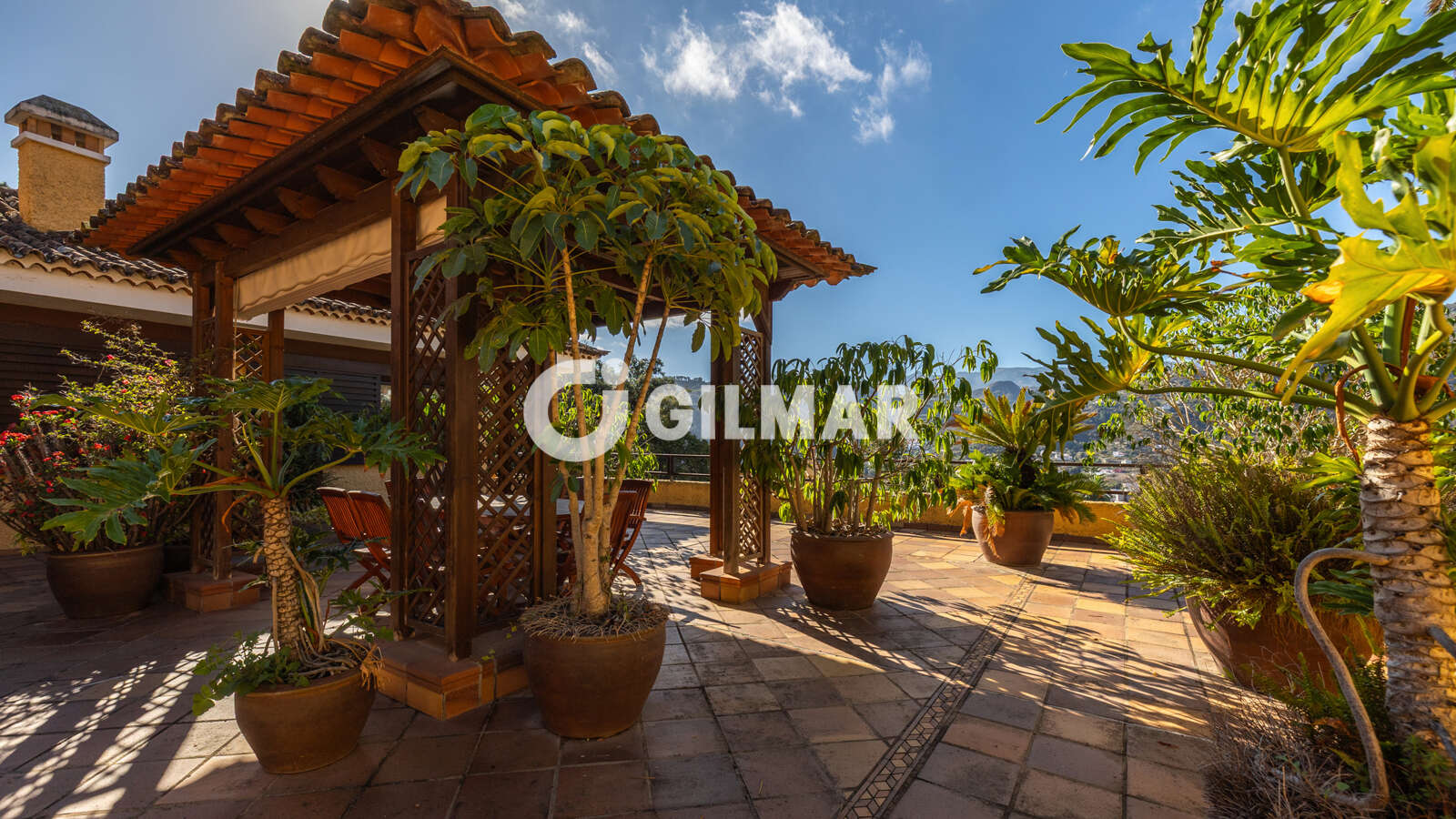 Property slider Gilmar