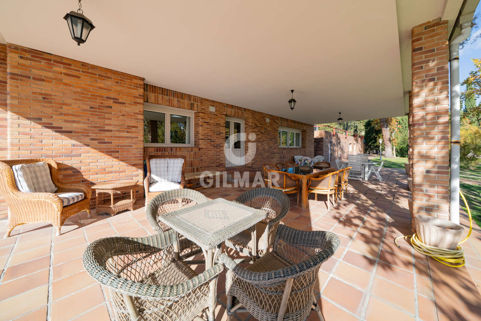 Property slider Gilmar