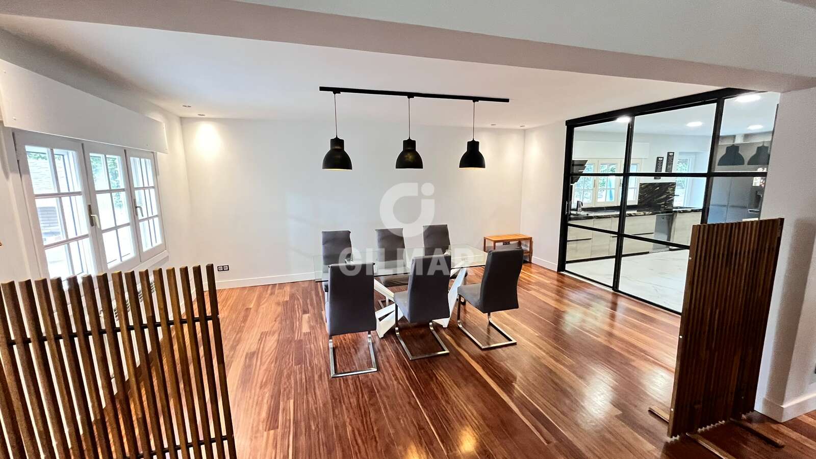 Property slider Gilmar