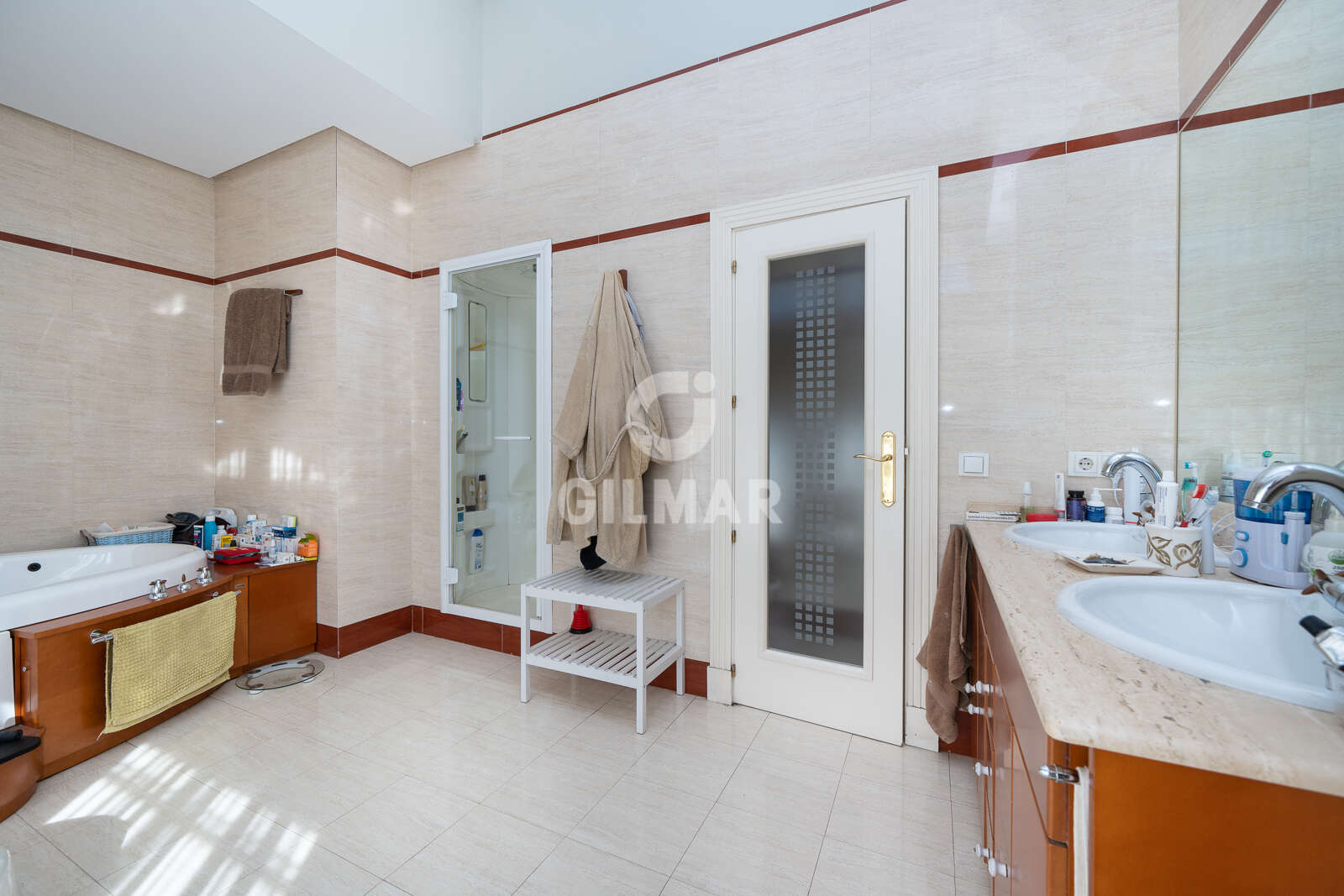 Property slider Gilmar