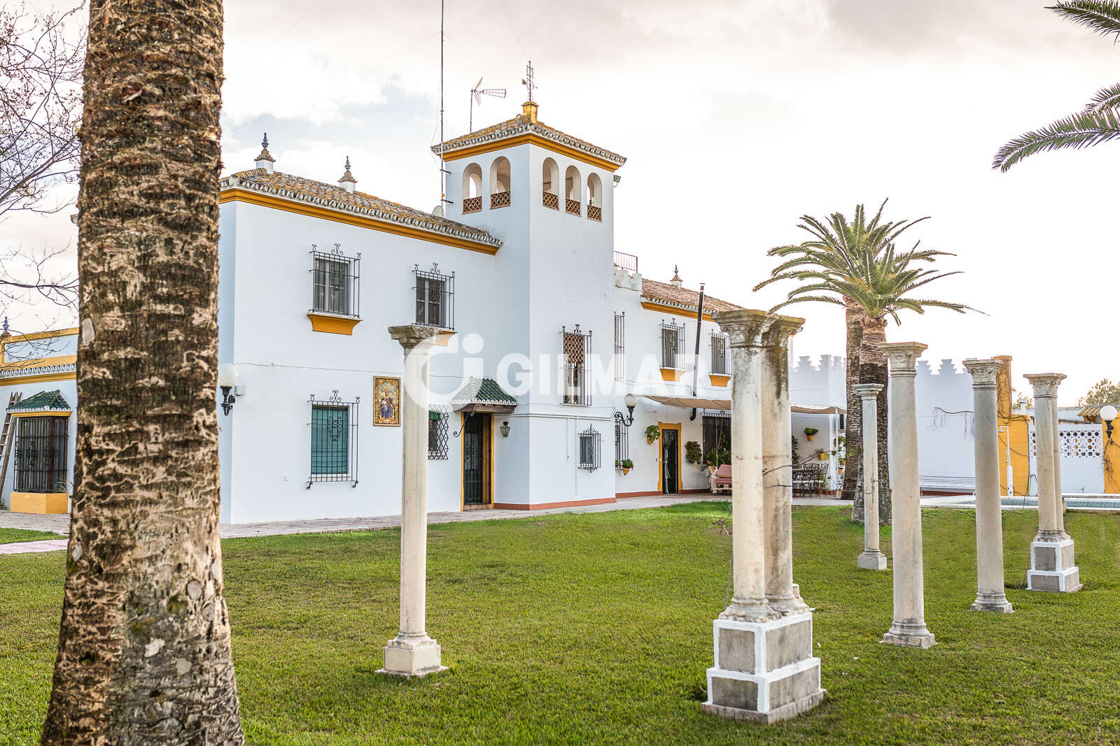Property slider Gilmar