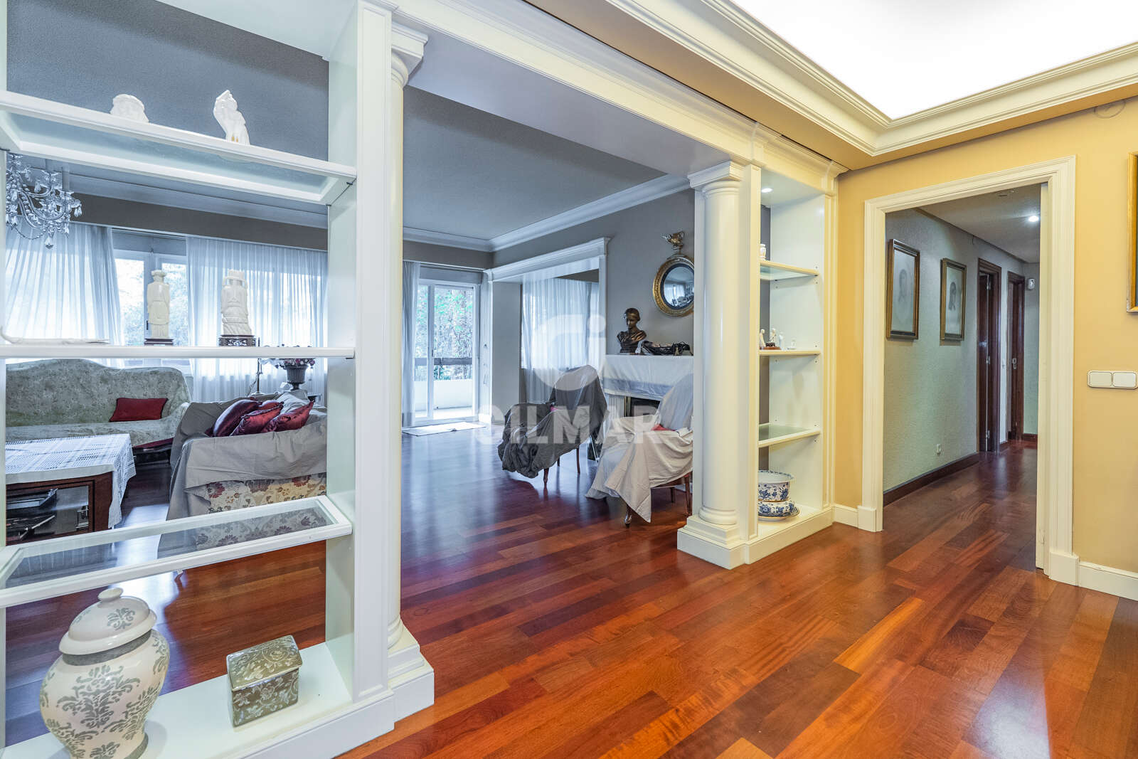 Property slider Gilmar
