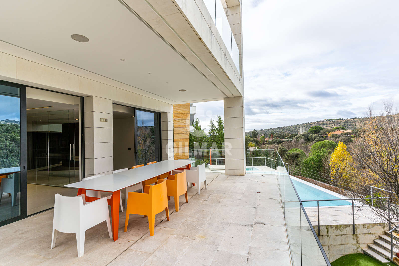 Property slider Gilmar