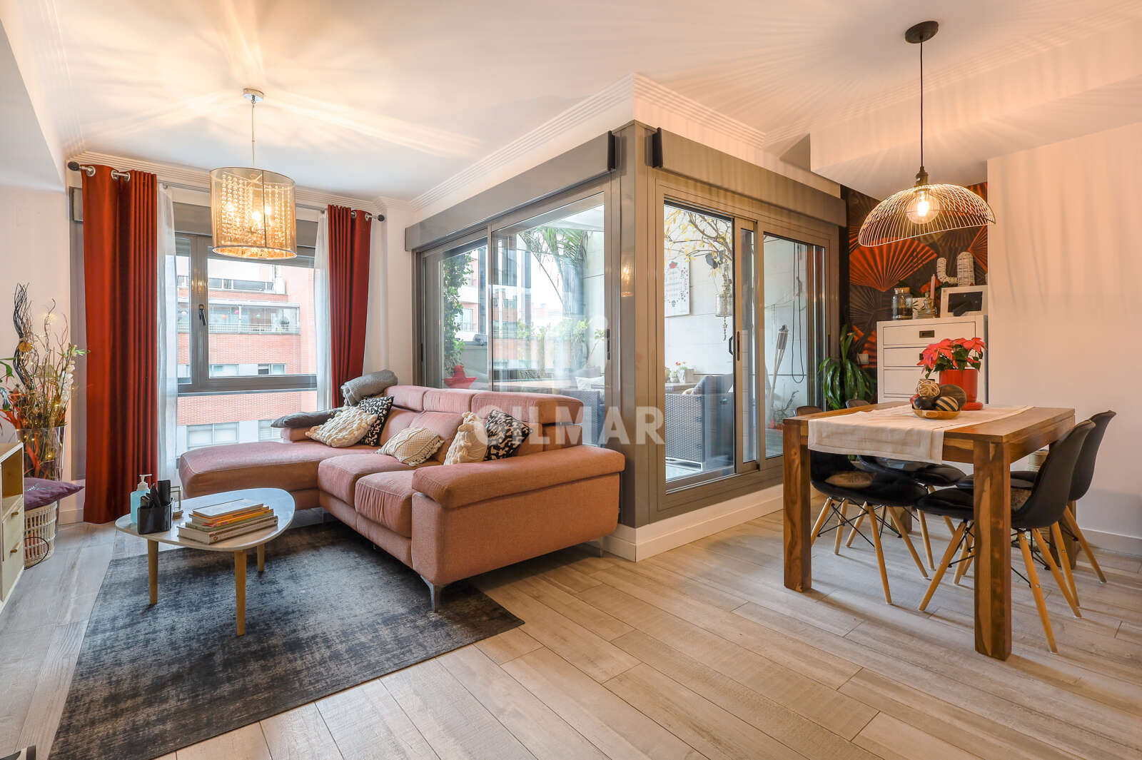 Property slider Gilmar