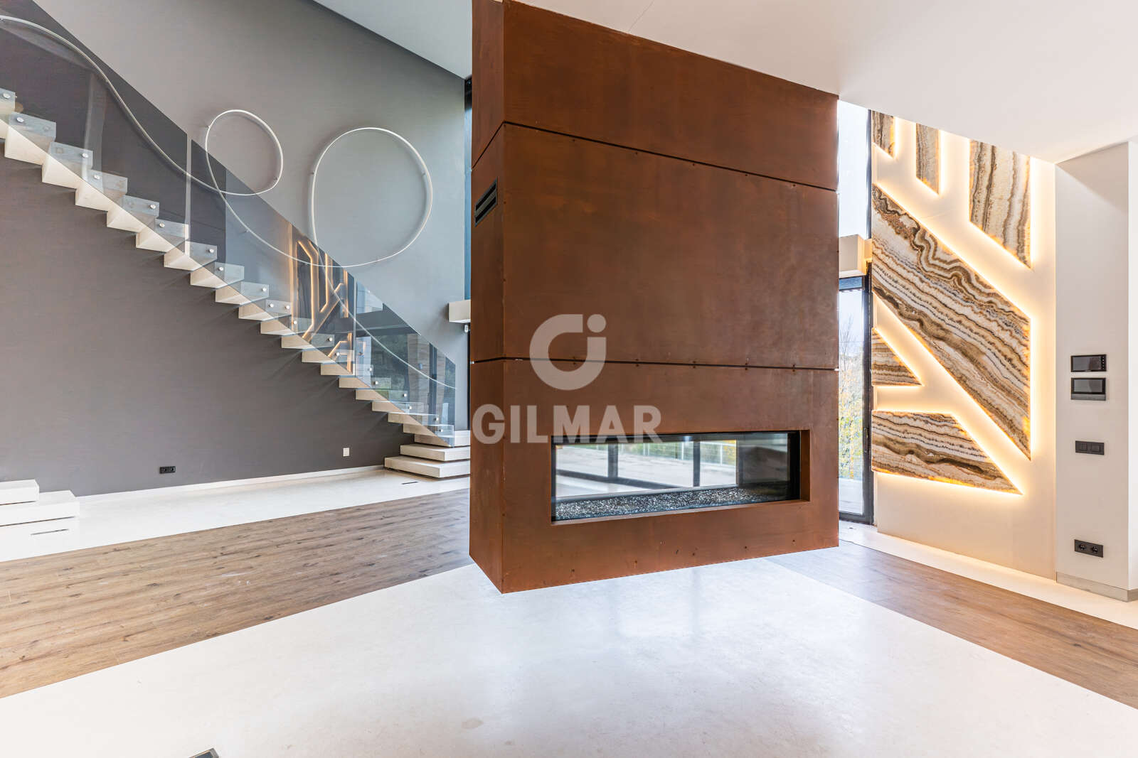 Property slider Gilmar
