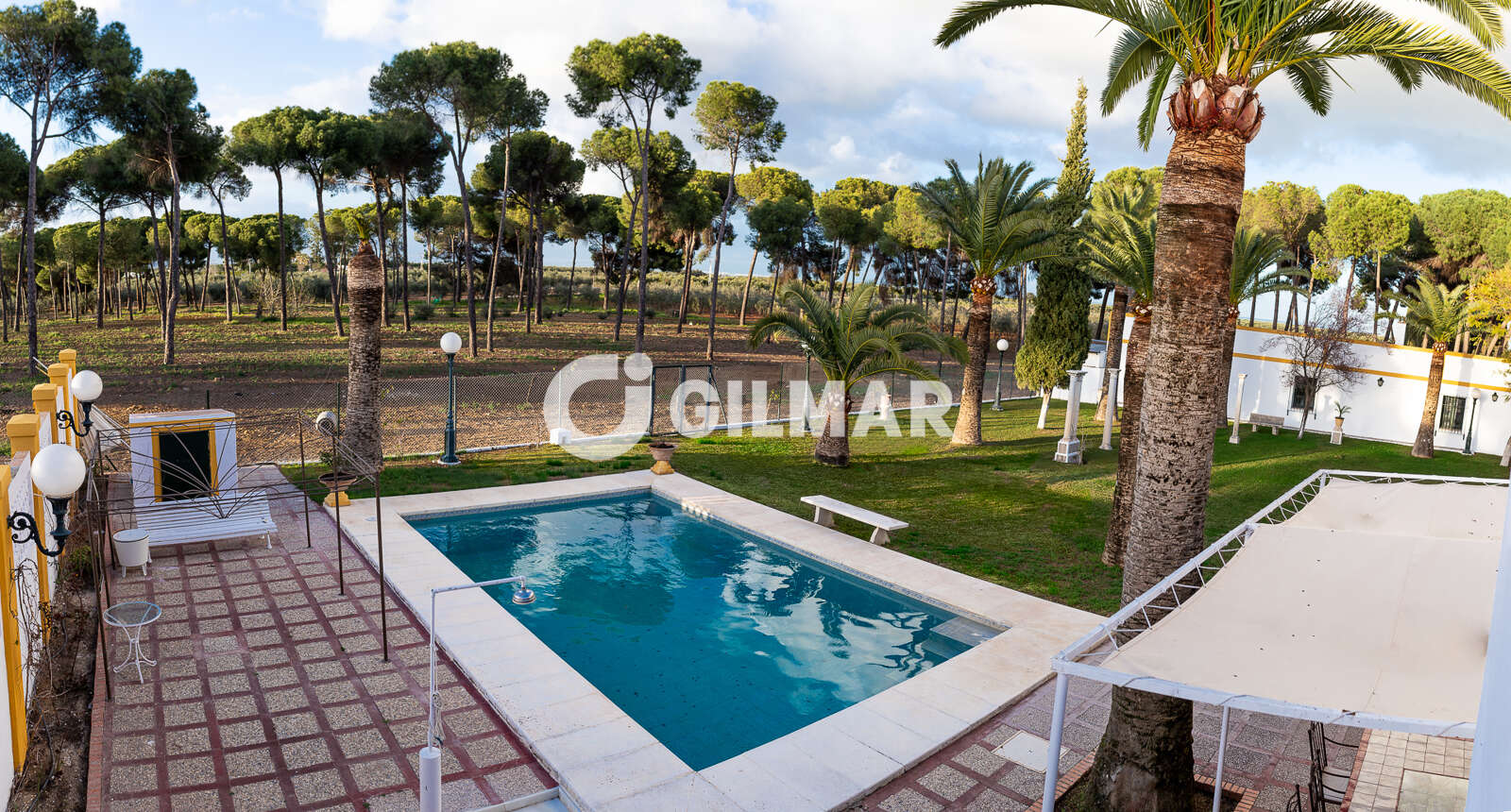 Property slider Gilmar