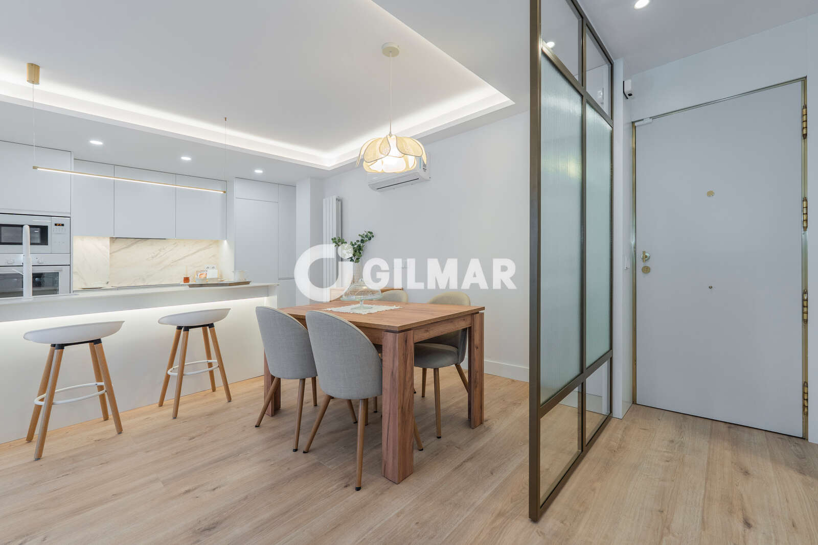 Property slider Gilmar