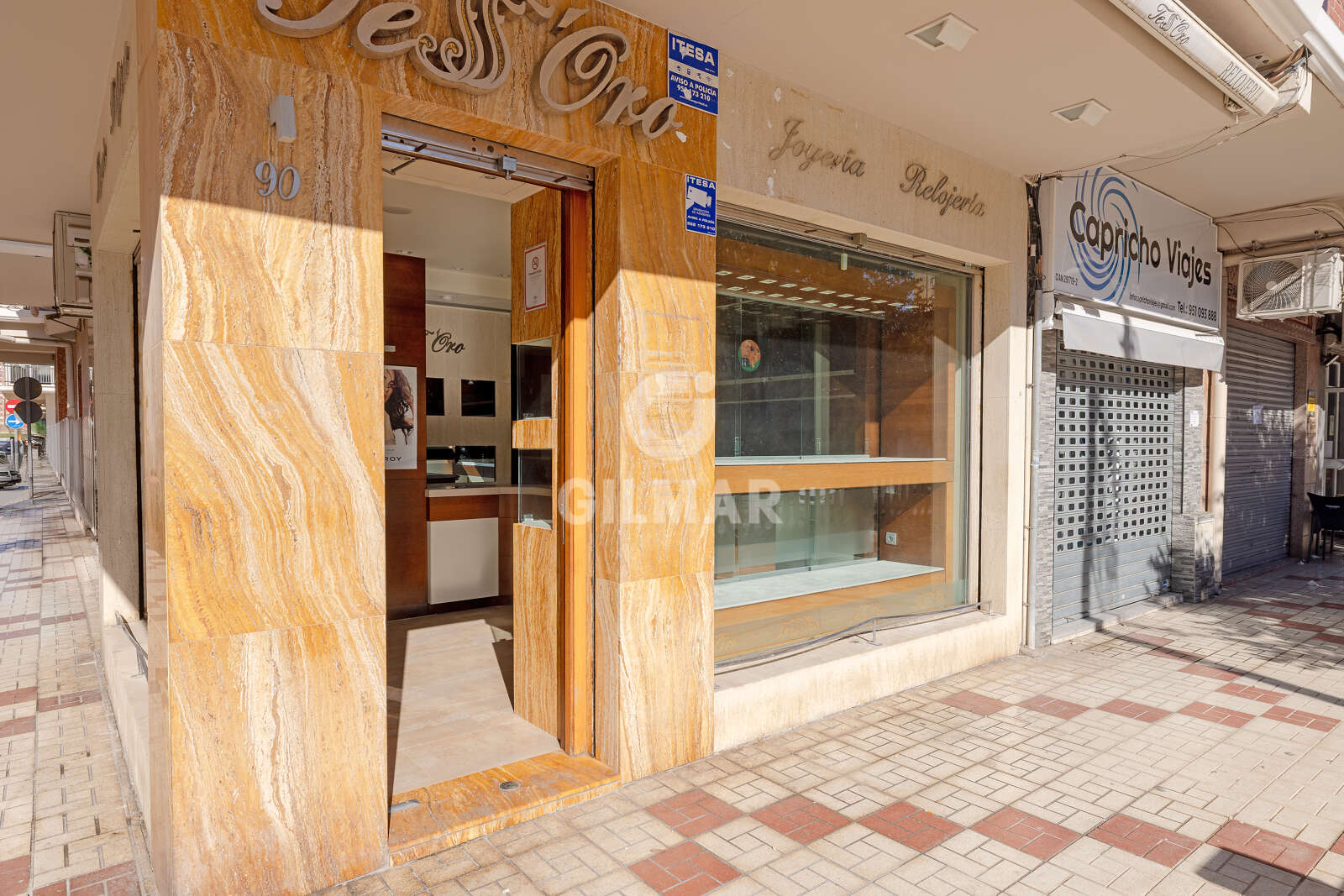 Property slider Gilmar