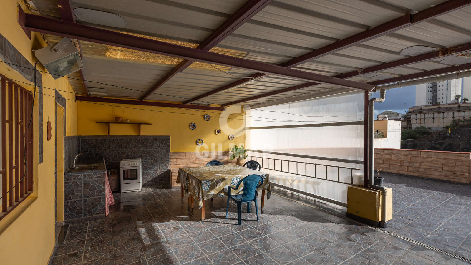 Property slider Gilmar