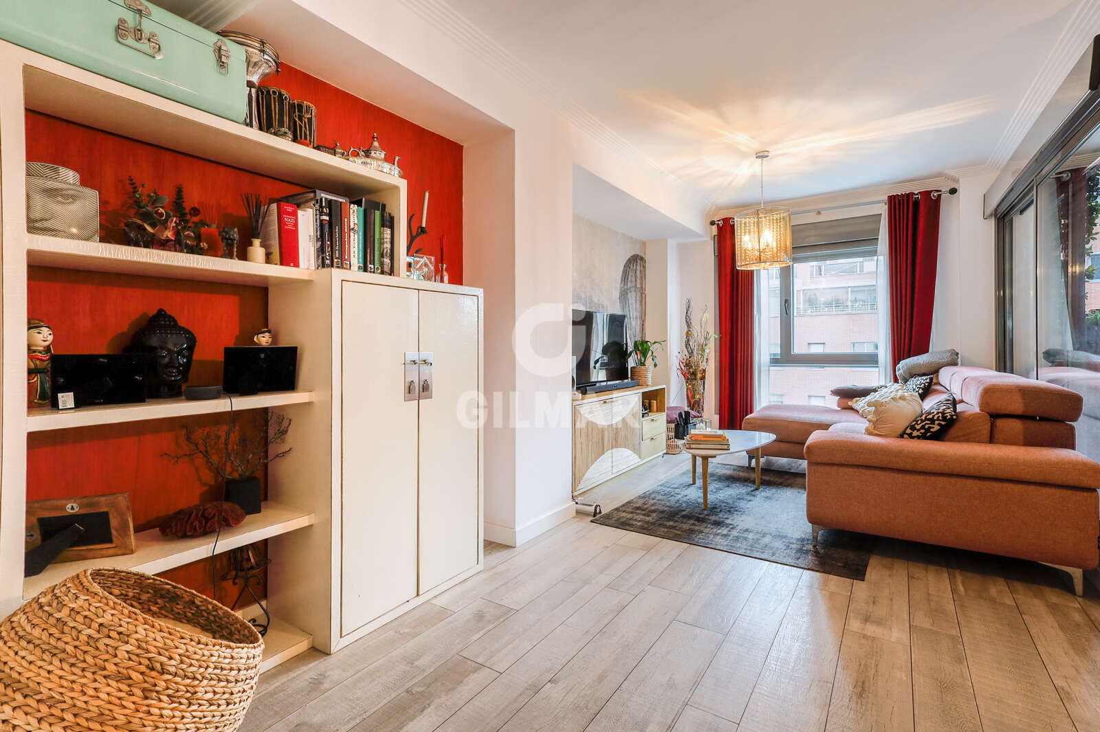 Property slider Gilmar