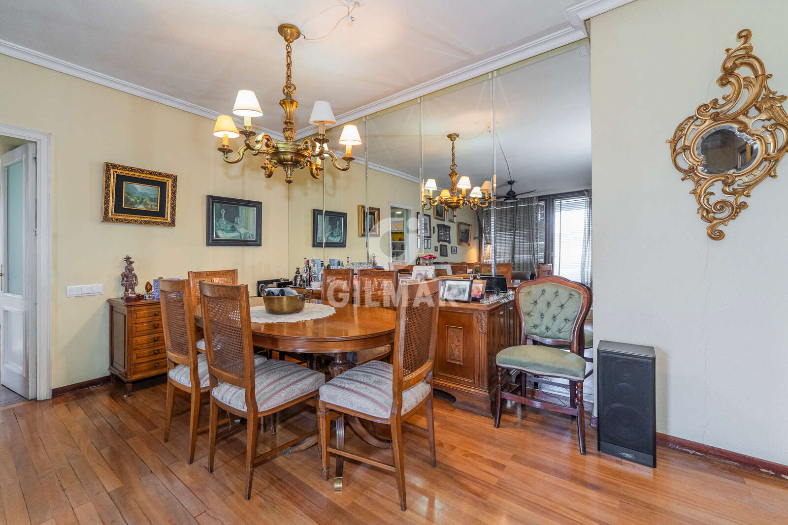 Property slider Gilmar