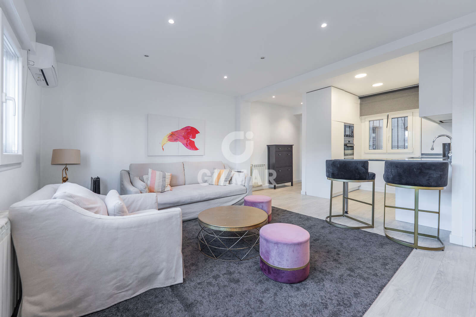 Property slider Gilmar