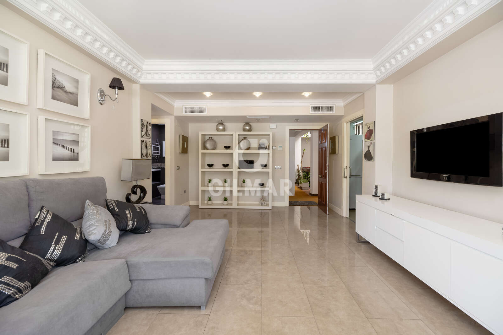 Property slider Gilmar