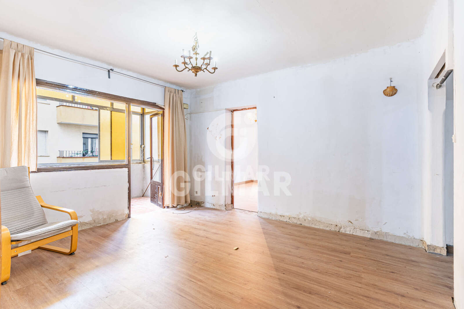 Property slider Gilmar