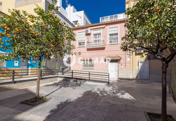 Chalet Independiente en venta en Centro (Málaga) – Málaga | Gilmar