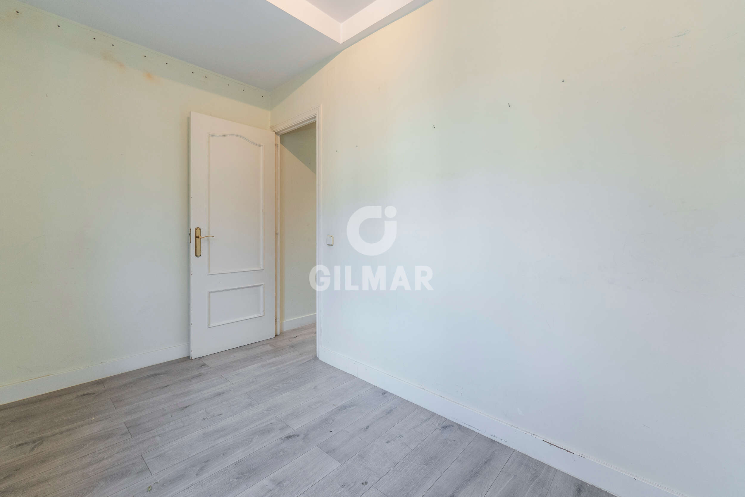 Photo of Semi-detached house