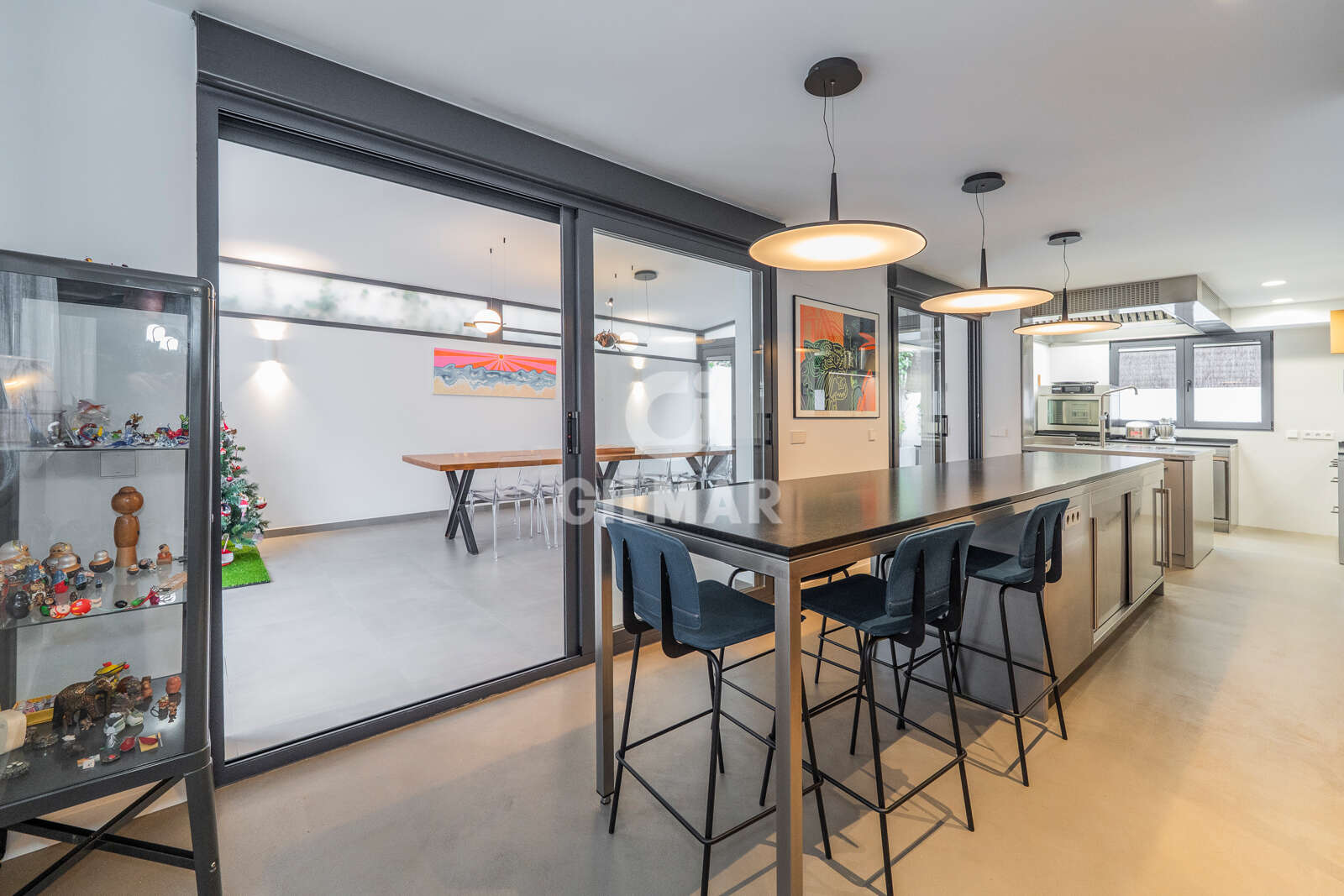 Property slider Gilmar