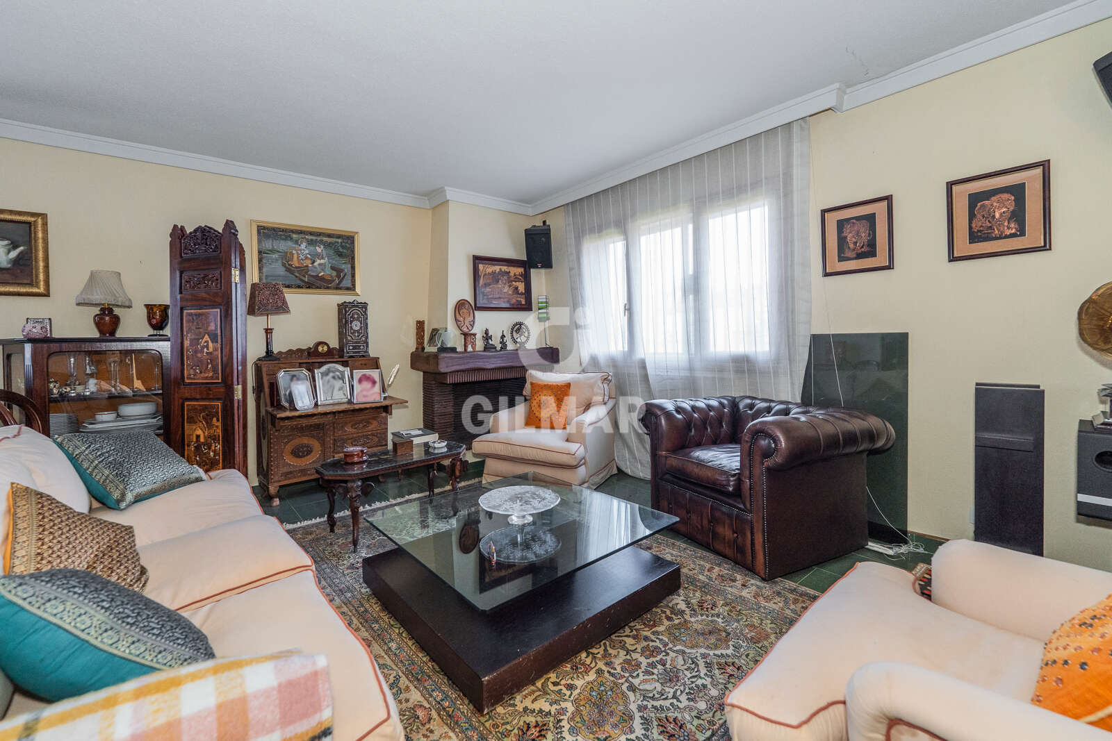 Property slider Gilmar