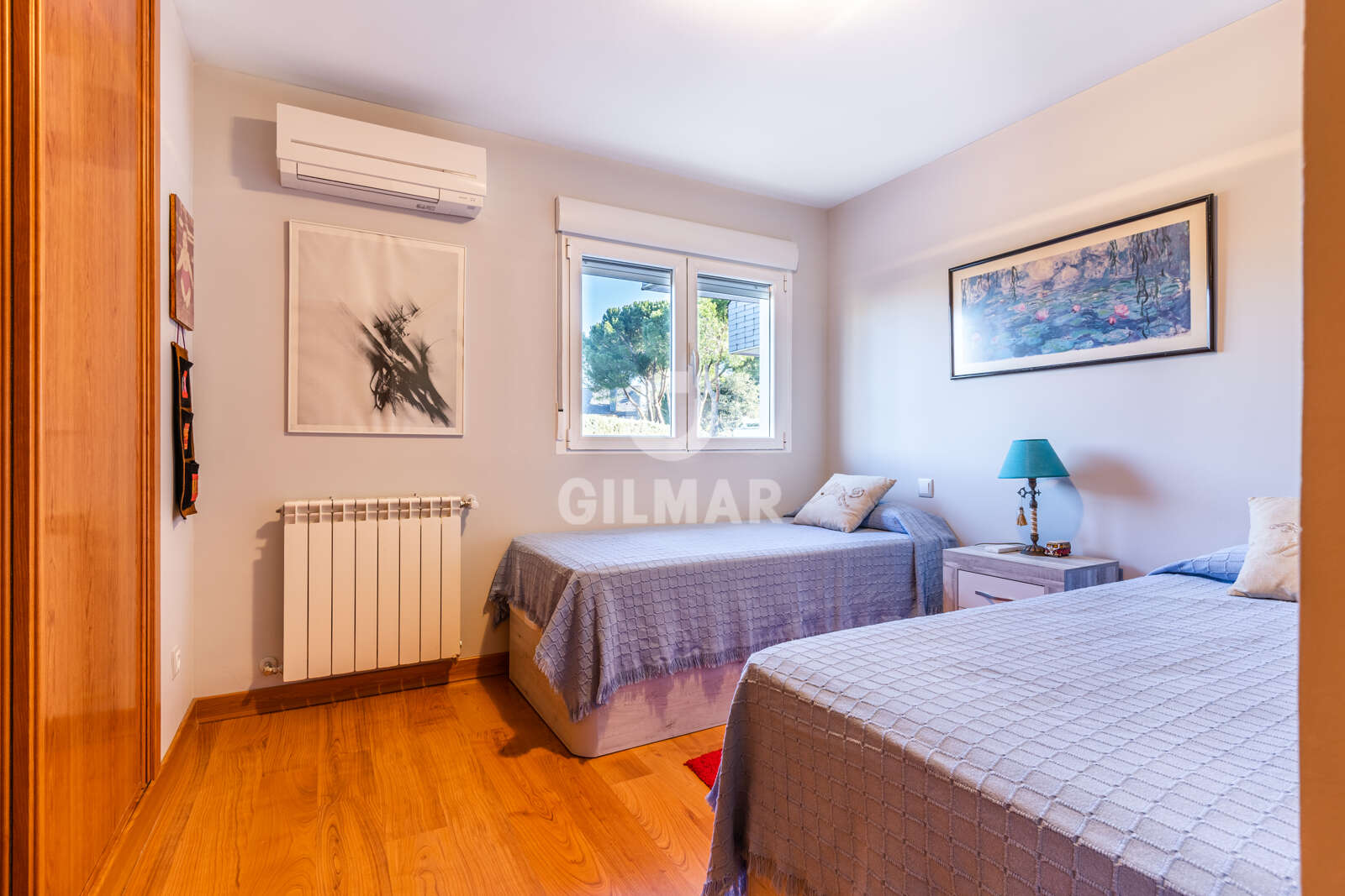 Property slider Gilmar