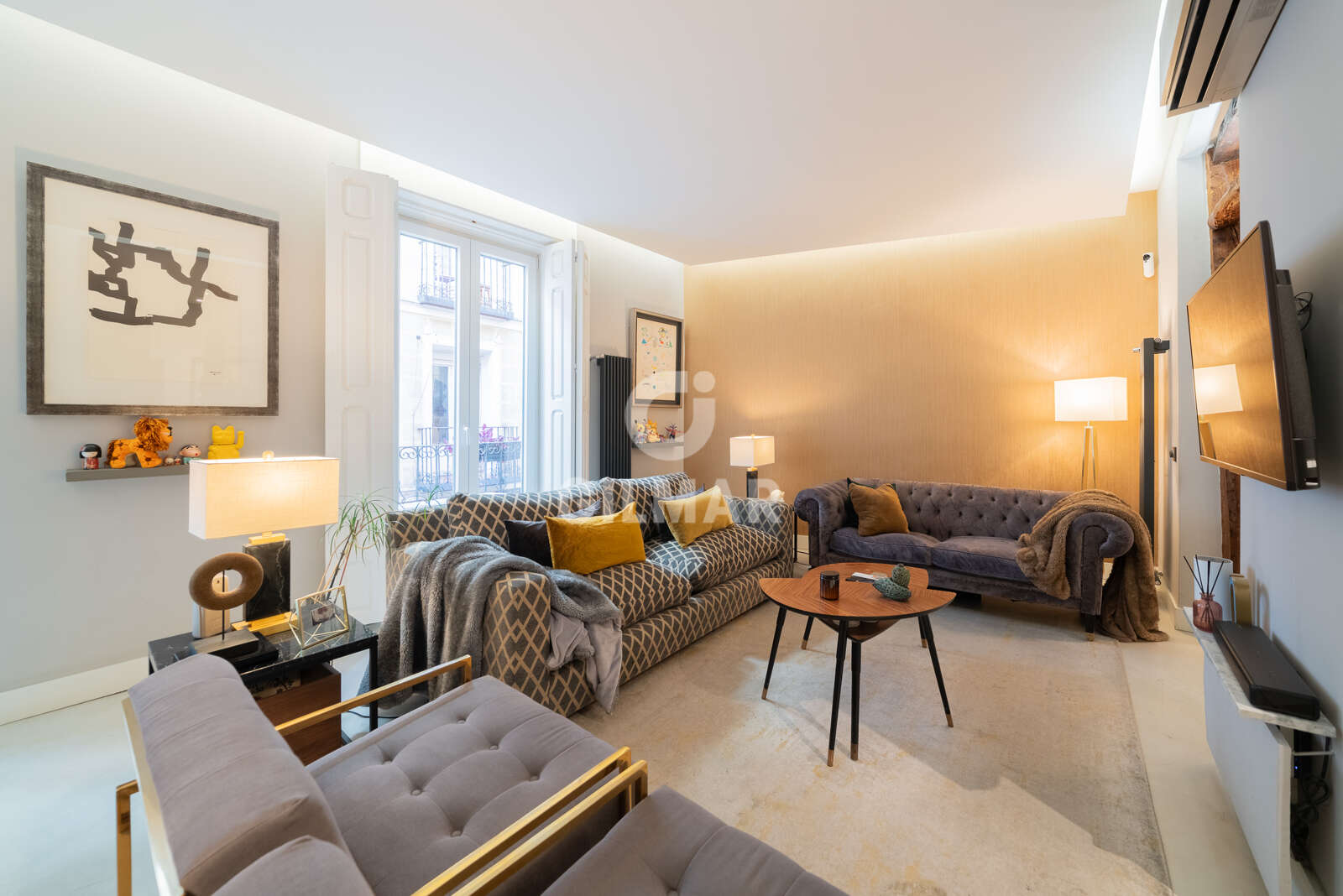 Property slider Gilmar