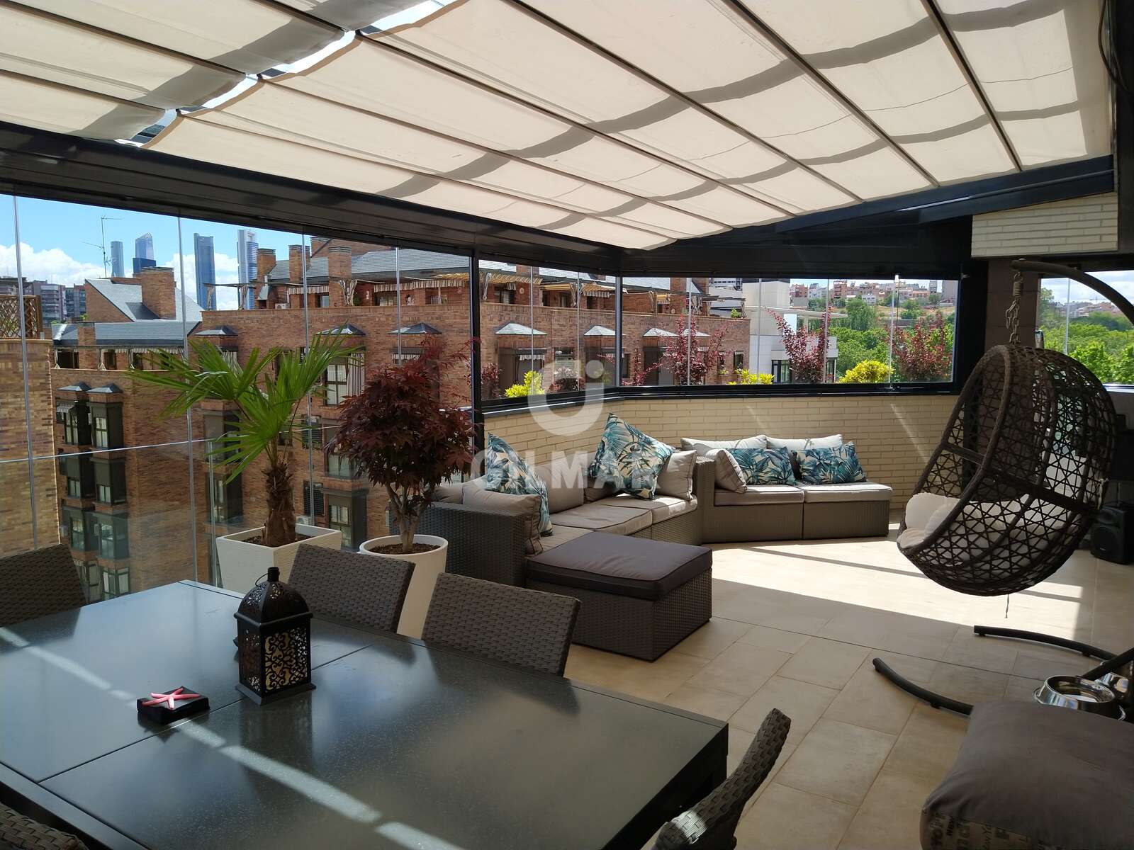 Property slider Gilmar