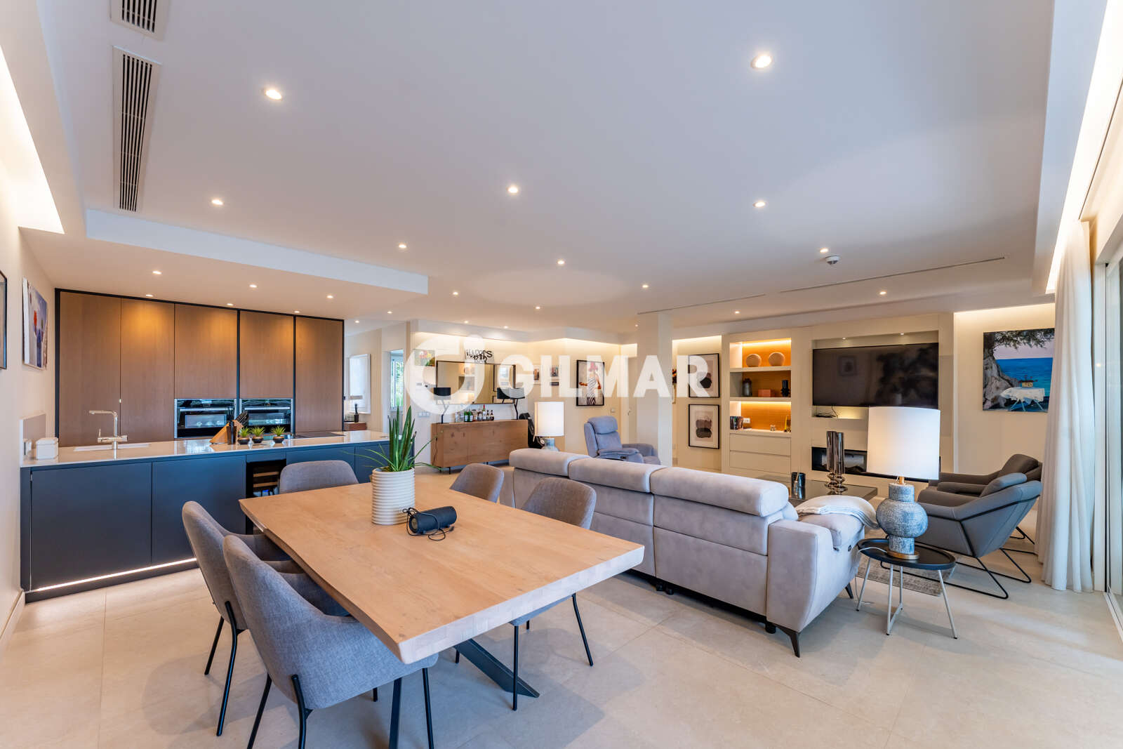 Property slider Gilmar