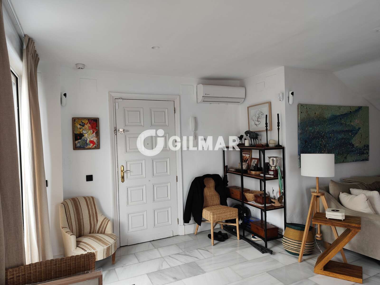 Property slider Gilmar