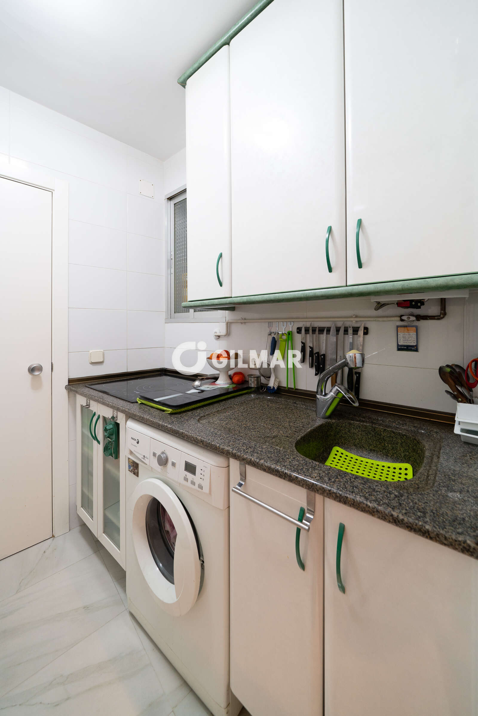 Property slider Gilmar