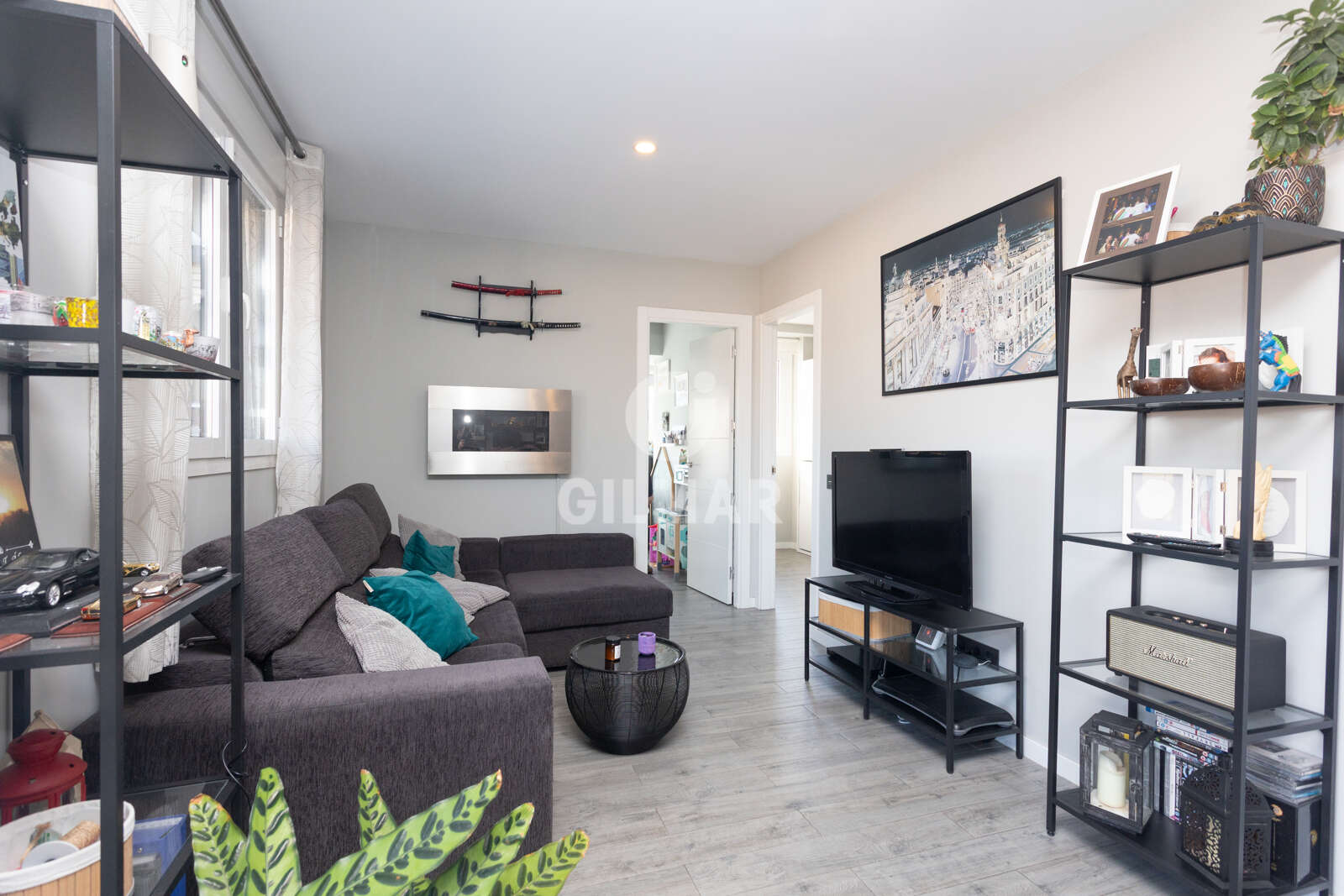 Property slider Gilmar
