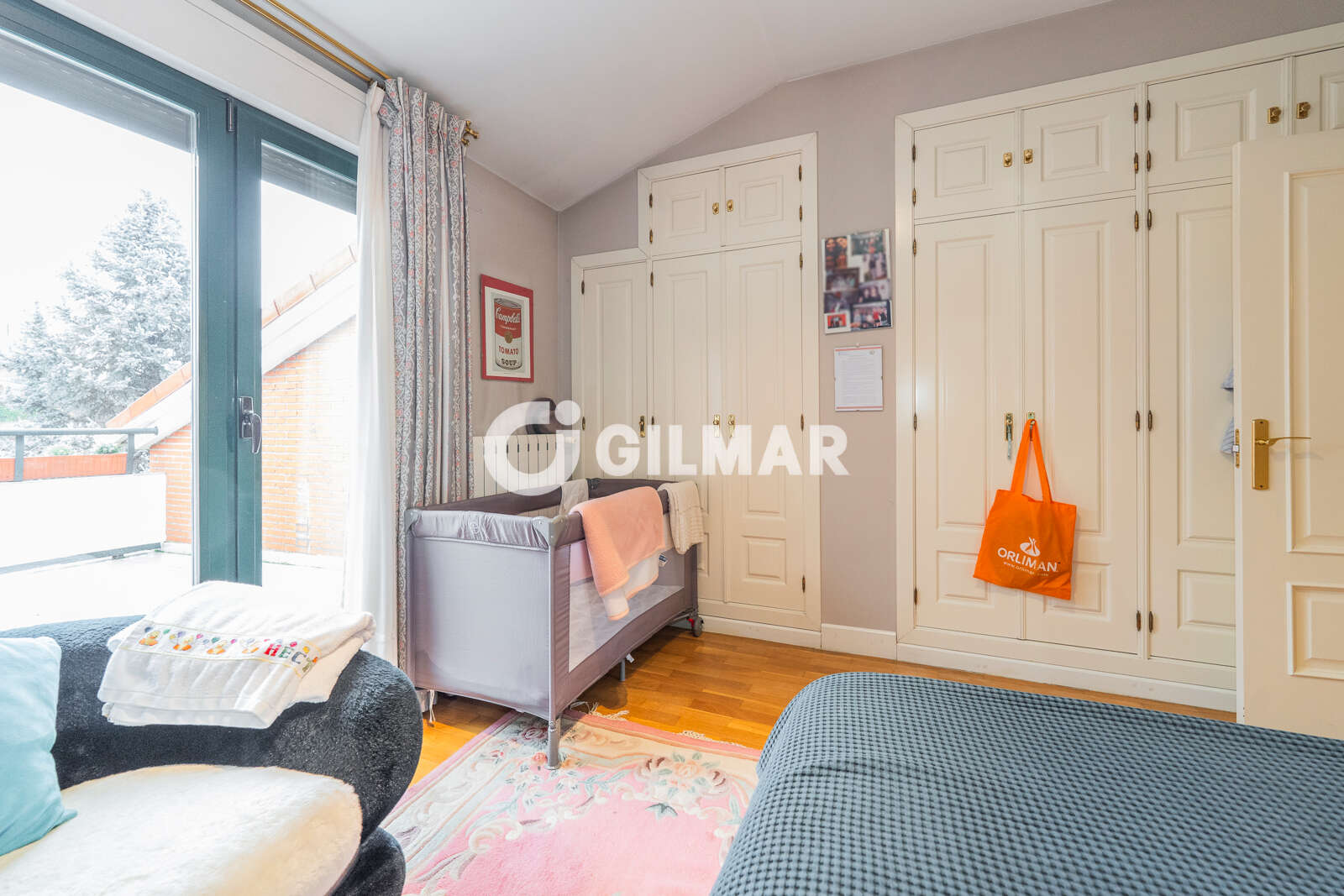 Property slider Gilmar