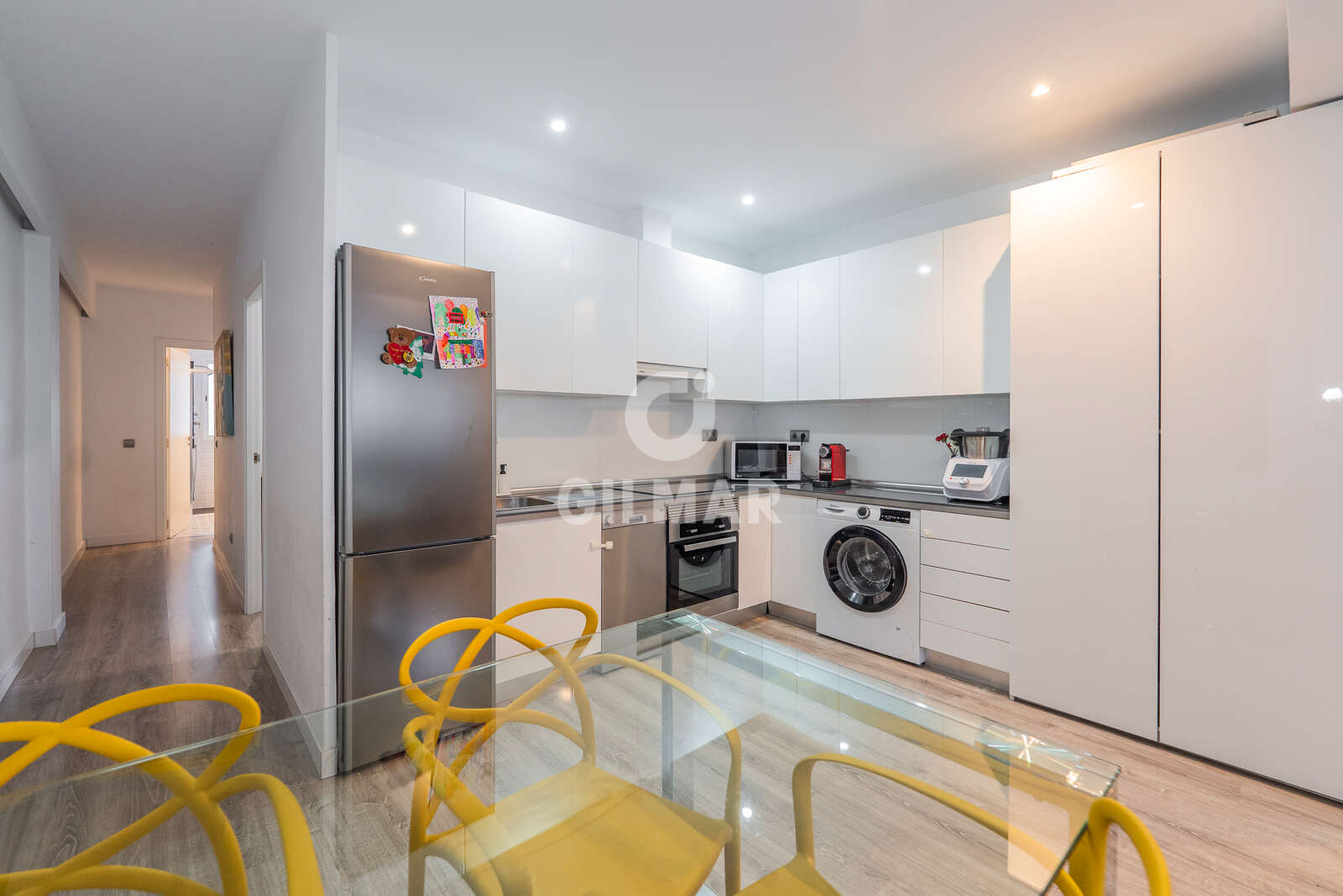 Property slider Gilmar