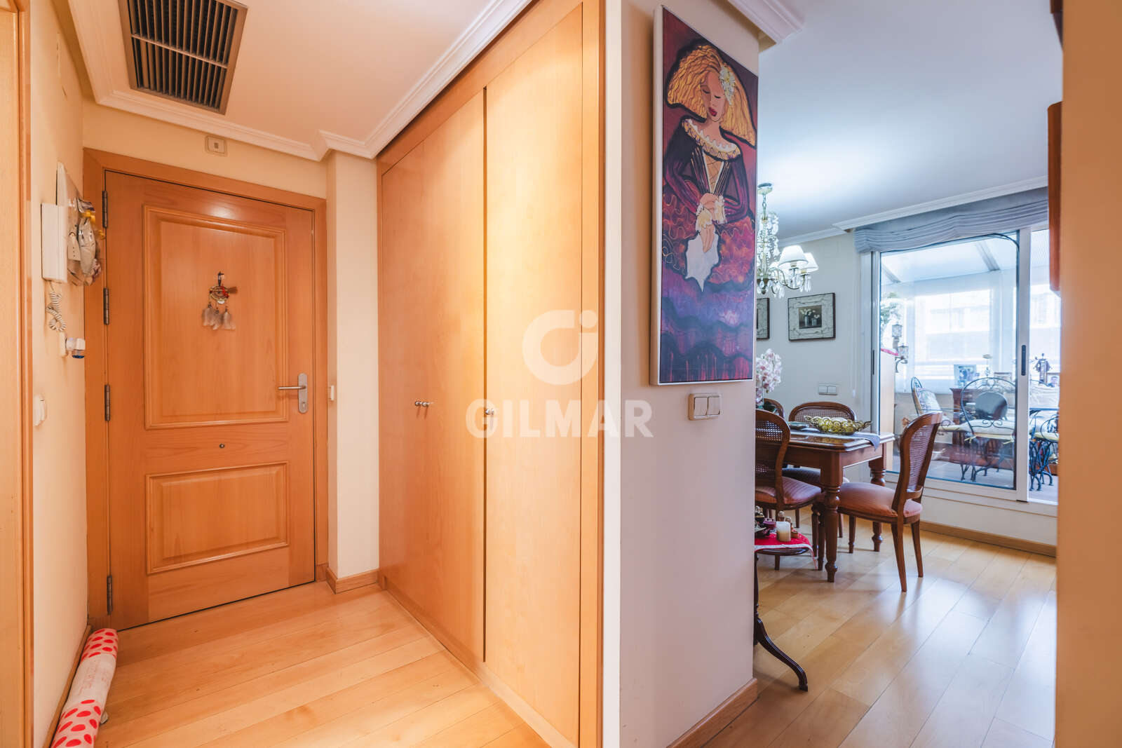 Property slider Gilmar