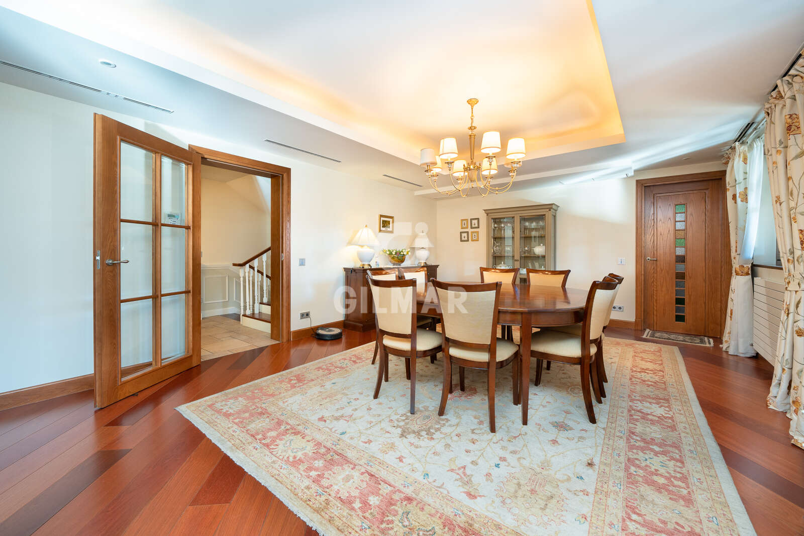 Property slider Gilmar