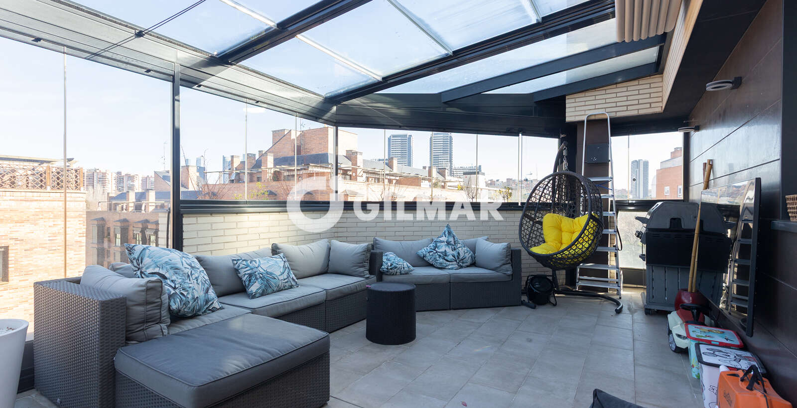 Property slider Gilmar