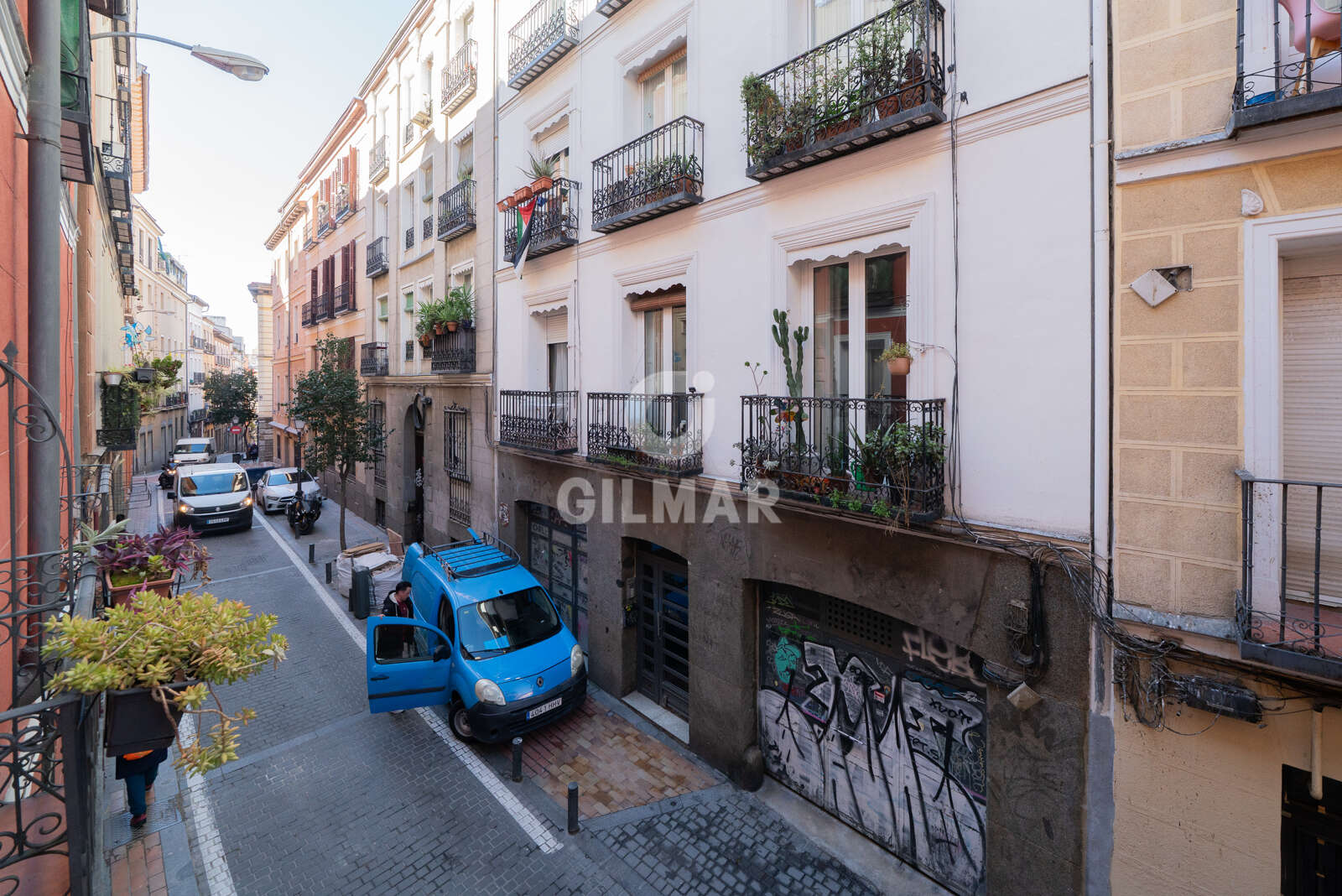 Property slider Gilmar