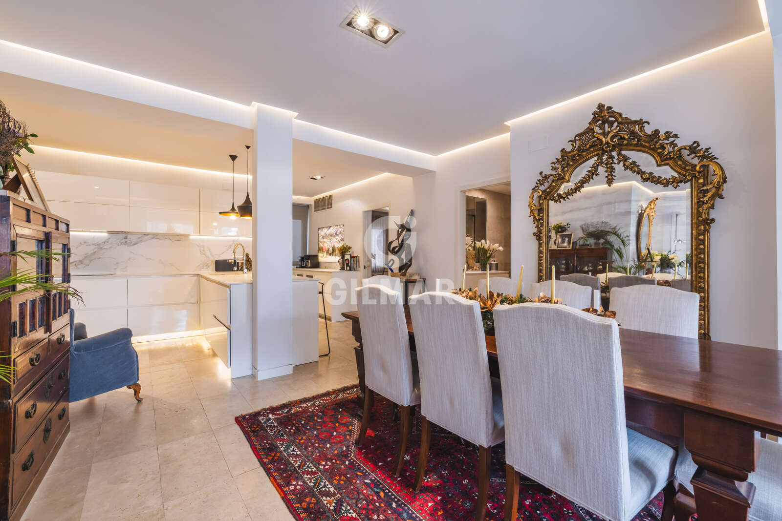 Property slider Gilmar
