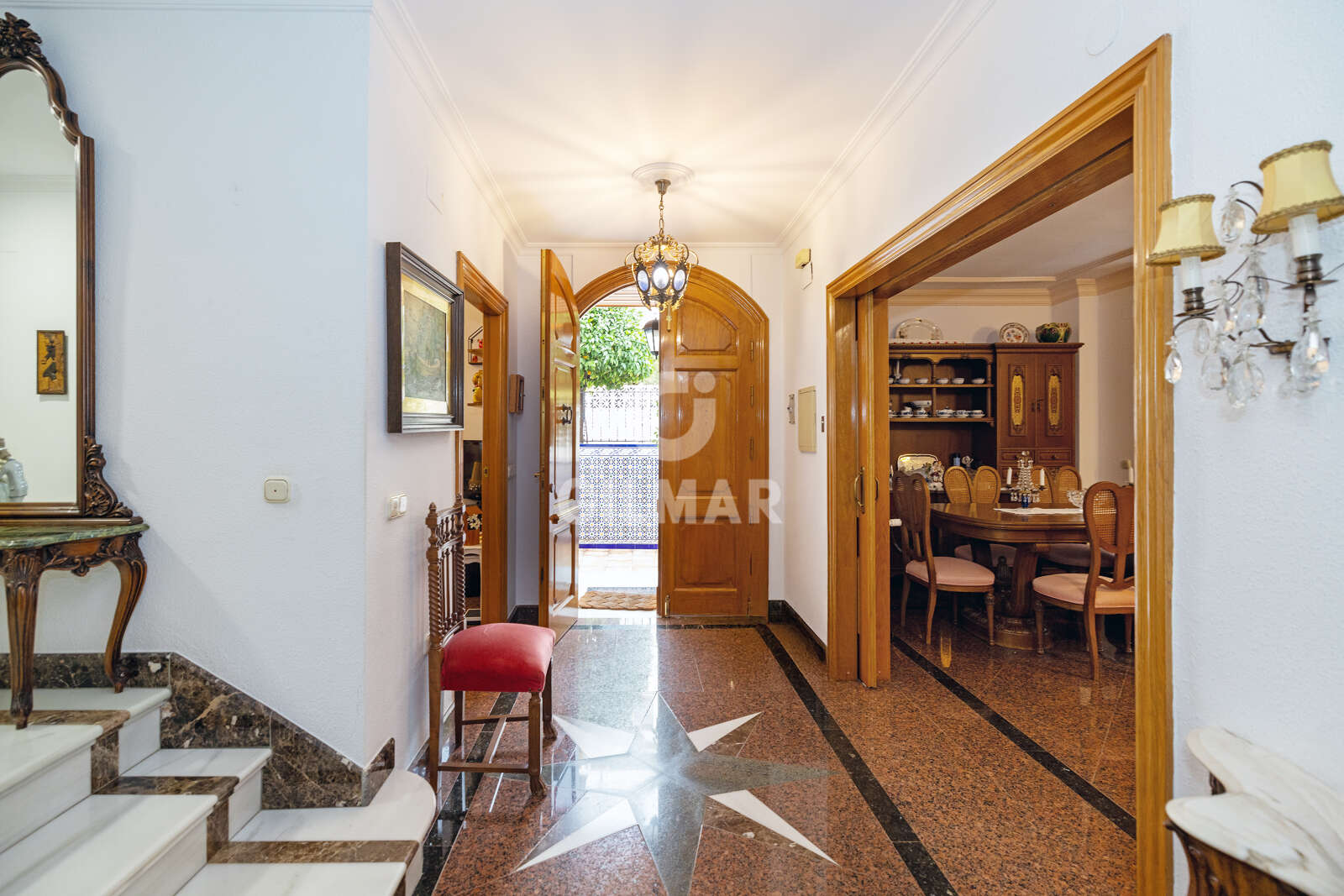 Property slider Gilmar